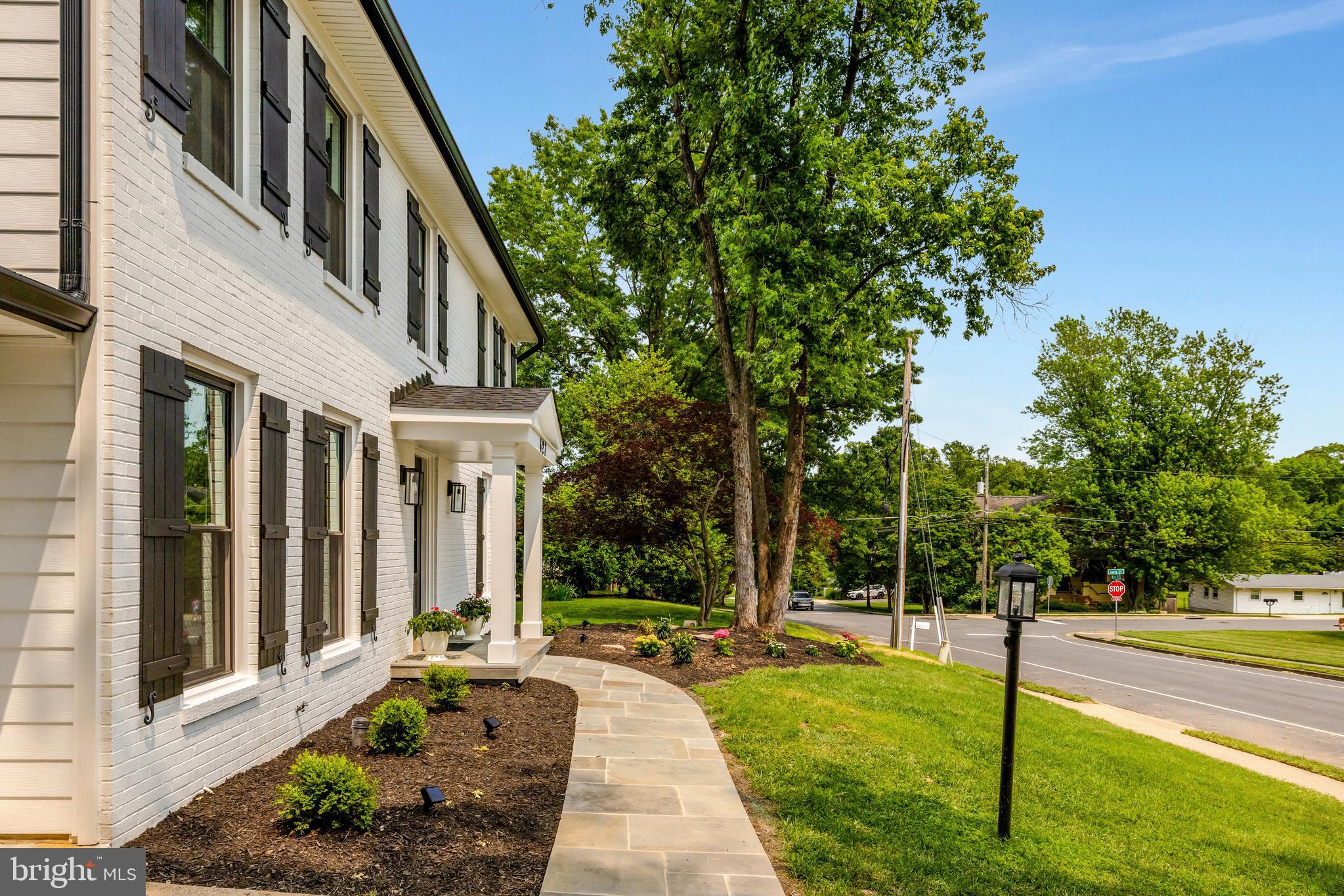 WINDOVER HEIGHTS - Residential