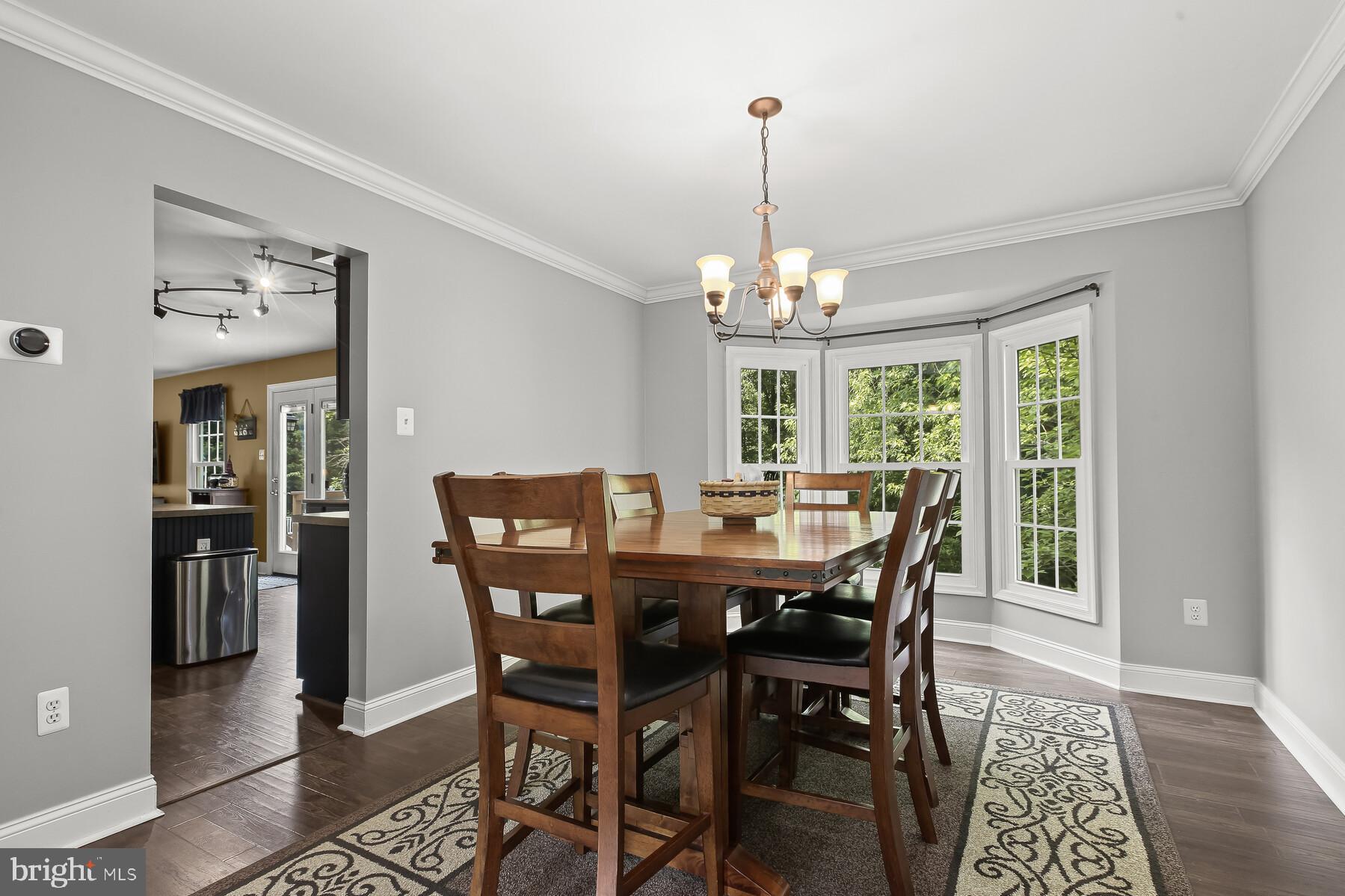 KINGS CHARTER - Residential