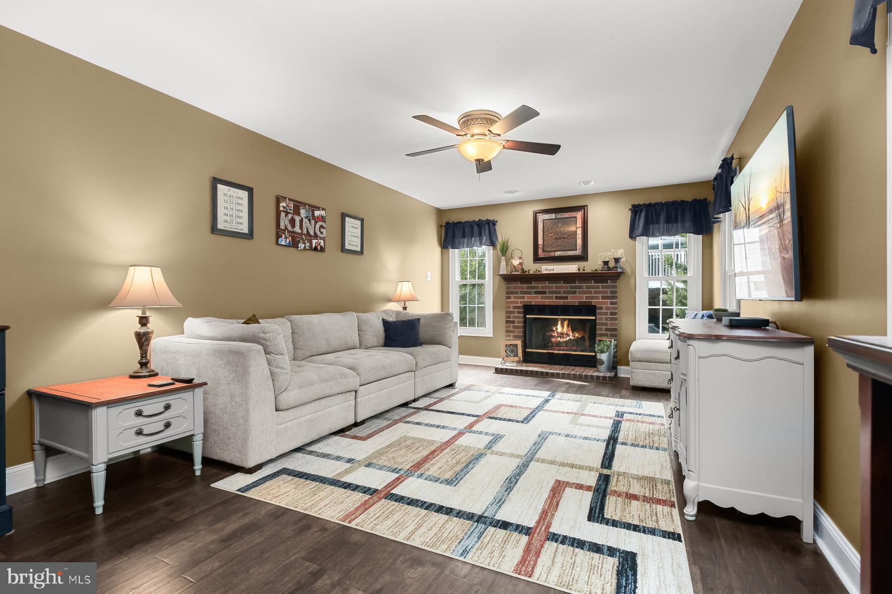 KINGS CHARTER - Residential