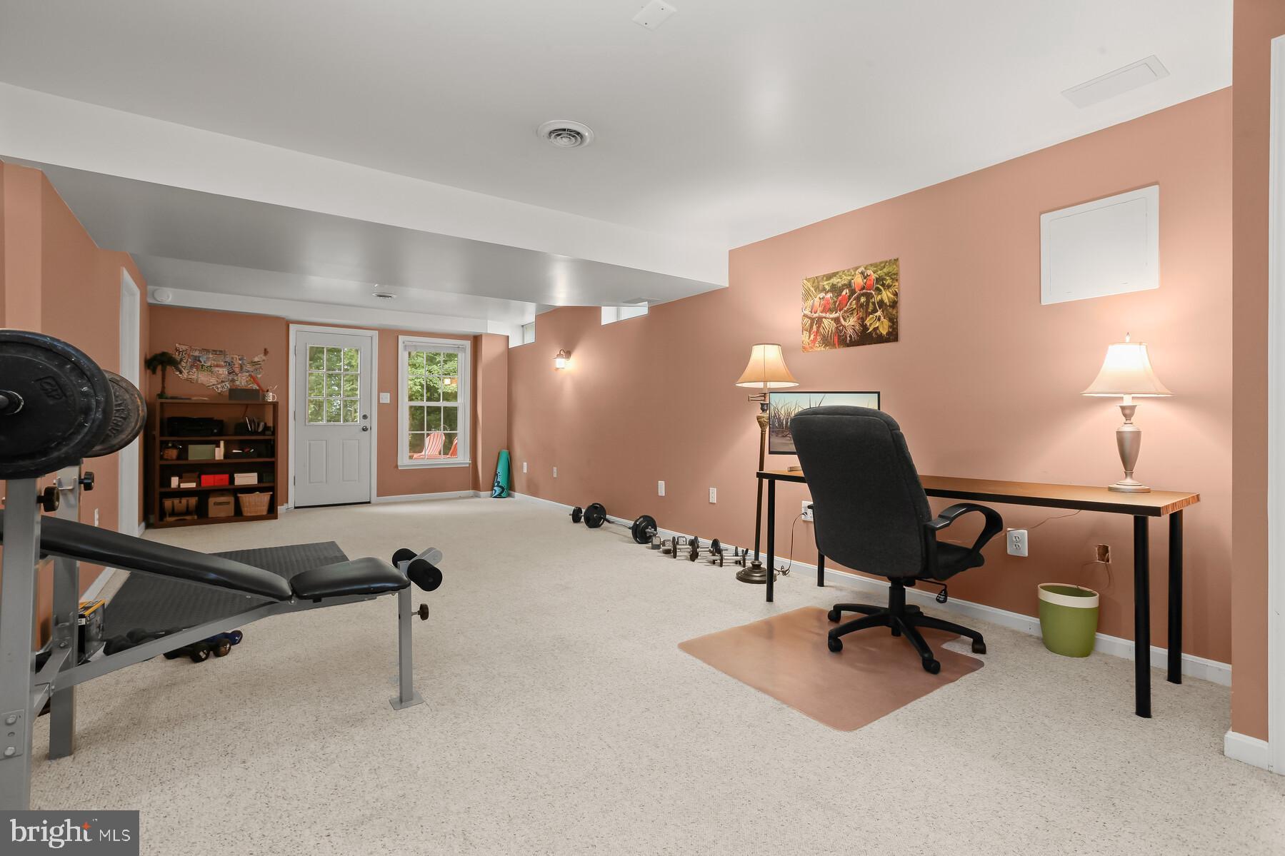 KINGS CHARTER - Residential