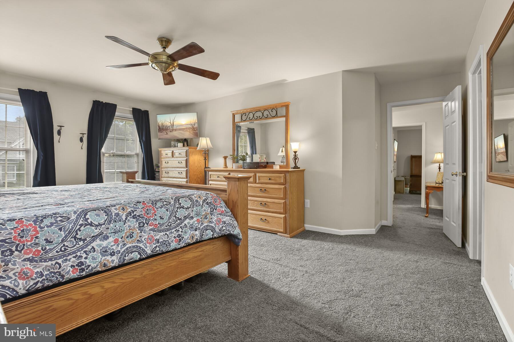 KINGS CHARTER - Residential