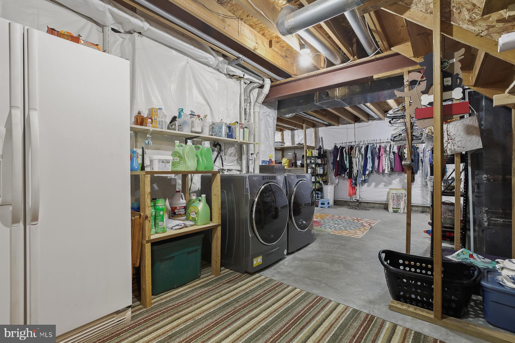 KINGS CHARTER - Residential