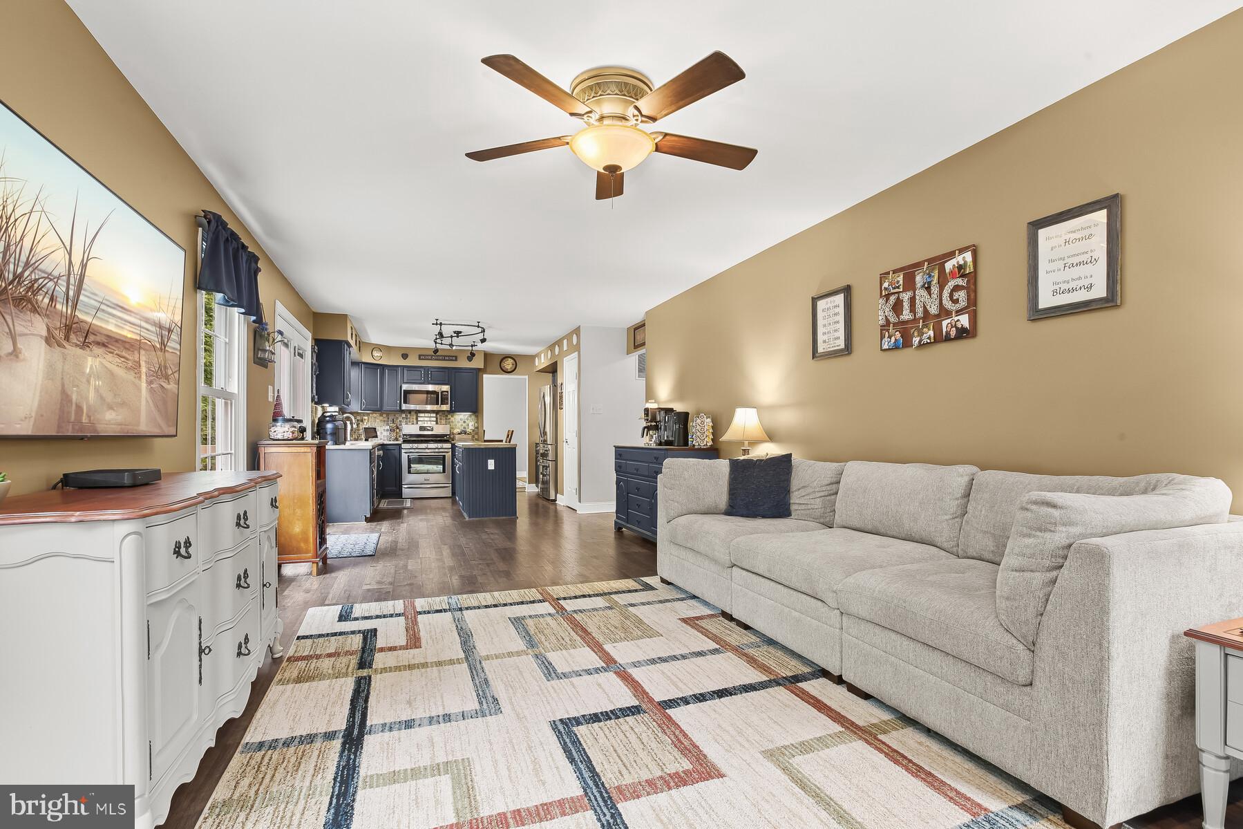 KINGS CHARTER - Residential