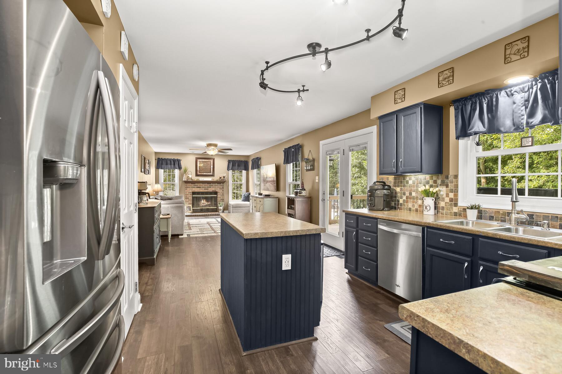 KINGS CHARTER - Residential