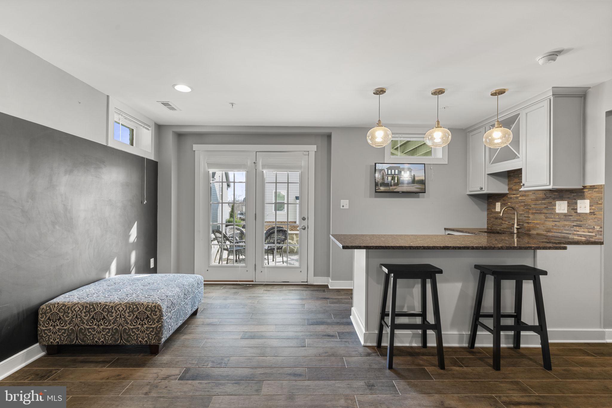 POTOMAC SHORES - Residential