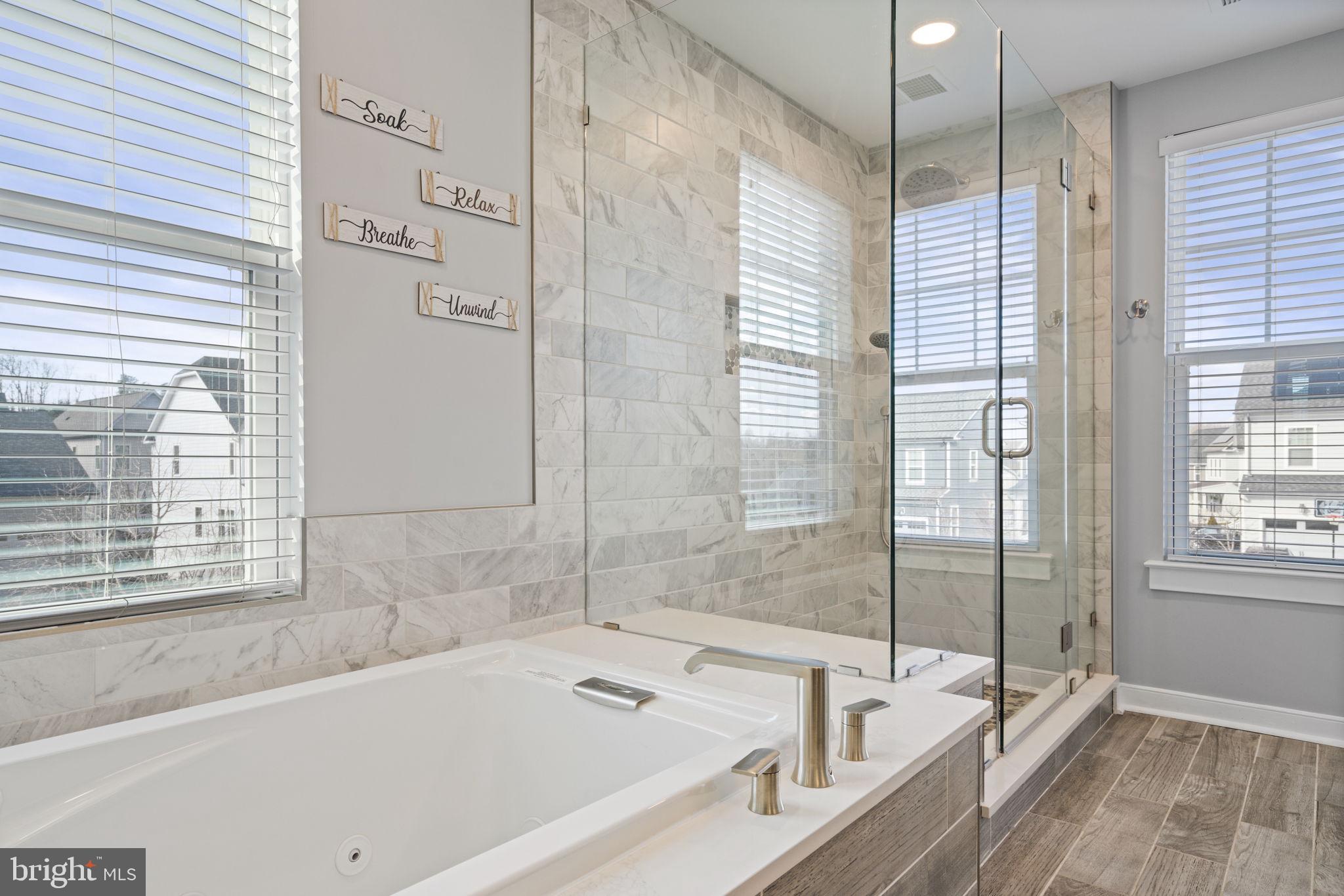 POTOMAC SHORES - Residential