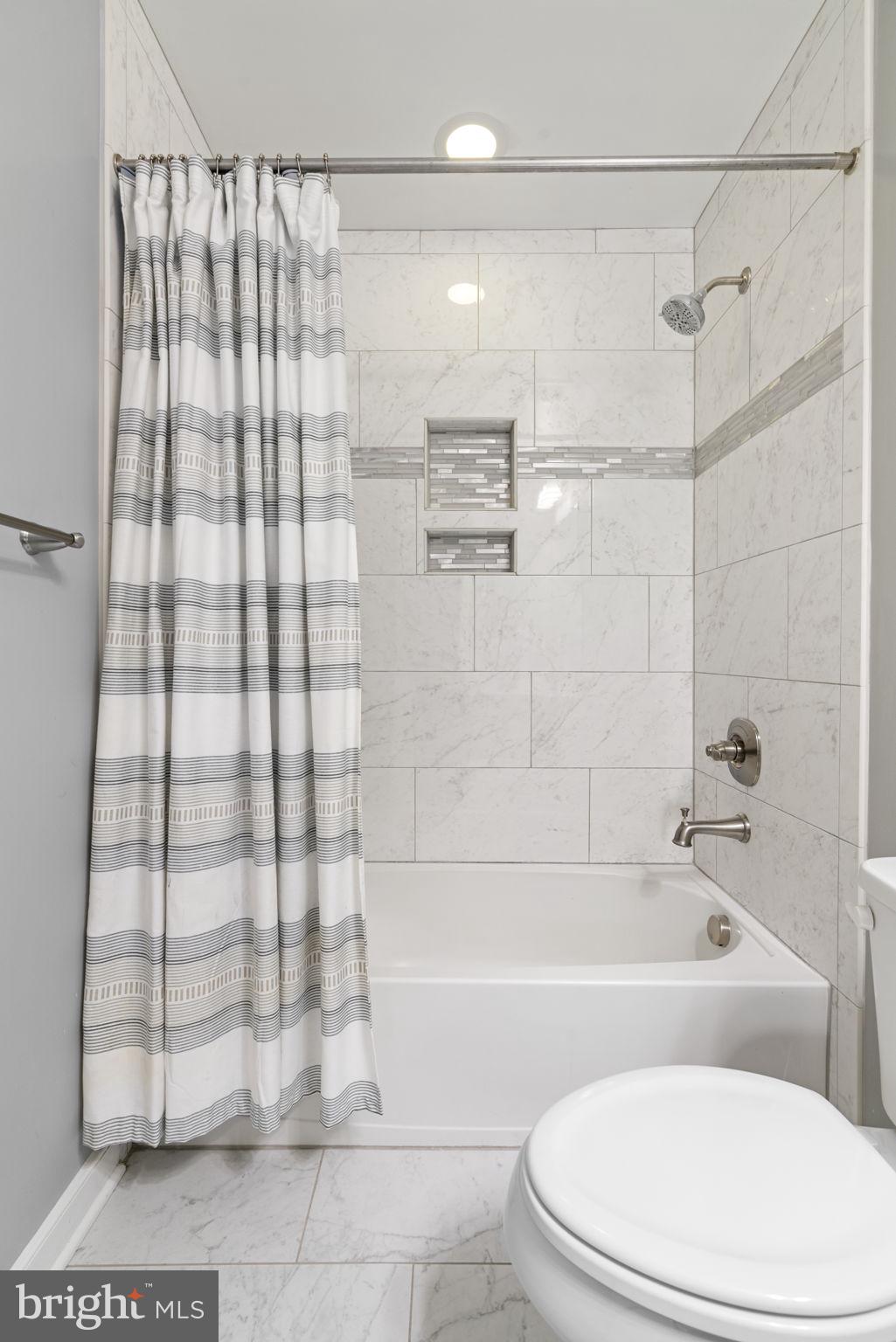 POTOMAC SHORES - Residential