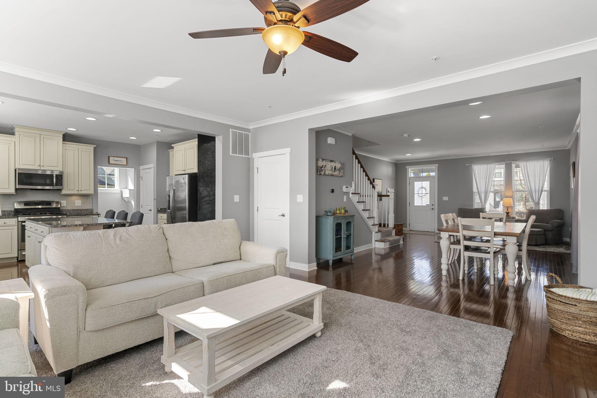 POTOMAC SHORES - Residential