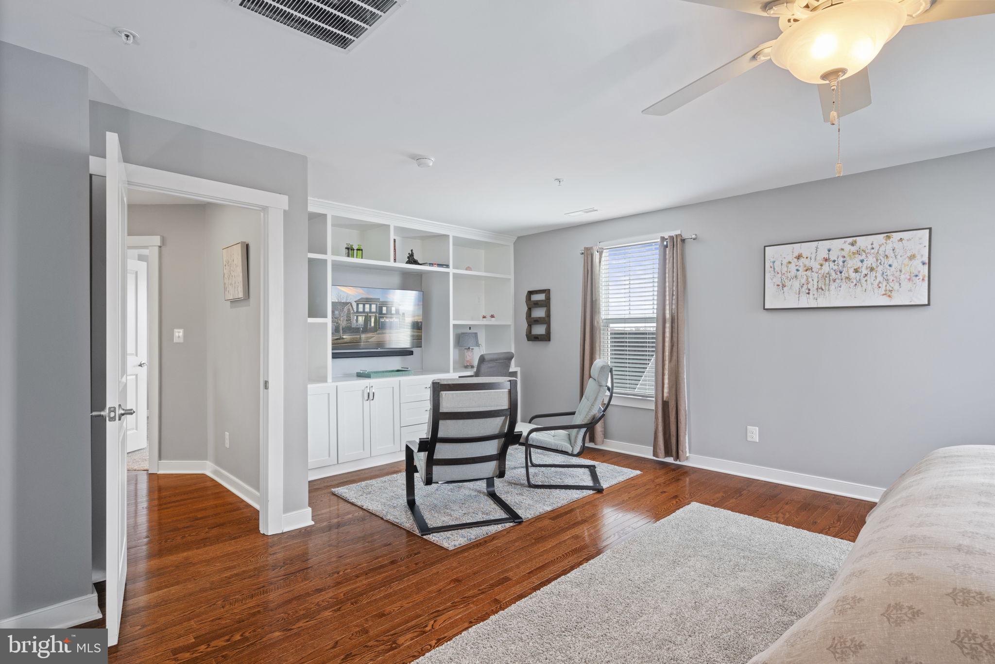 POTOMAC SHORES - Residential