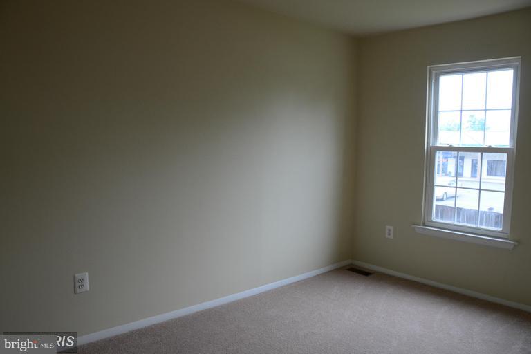 CASHELL MANOR - Residential Lease