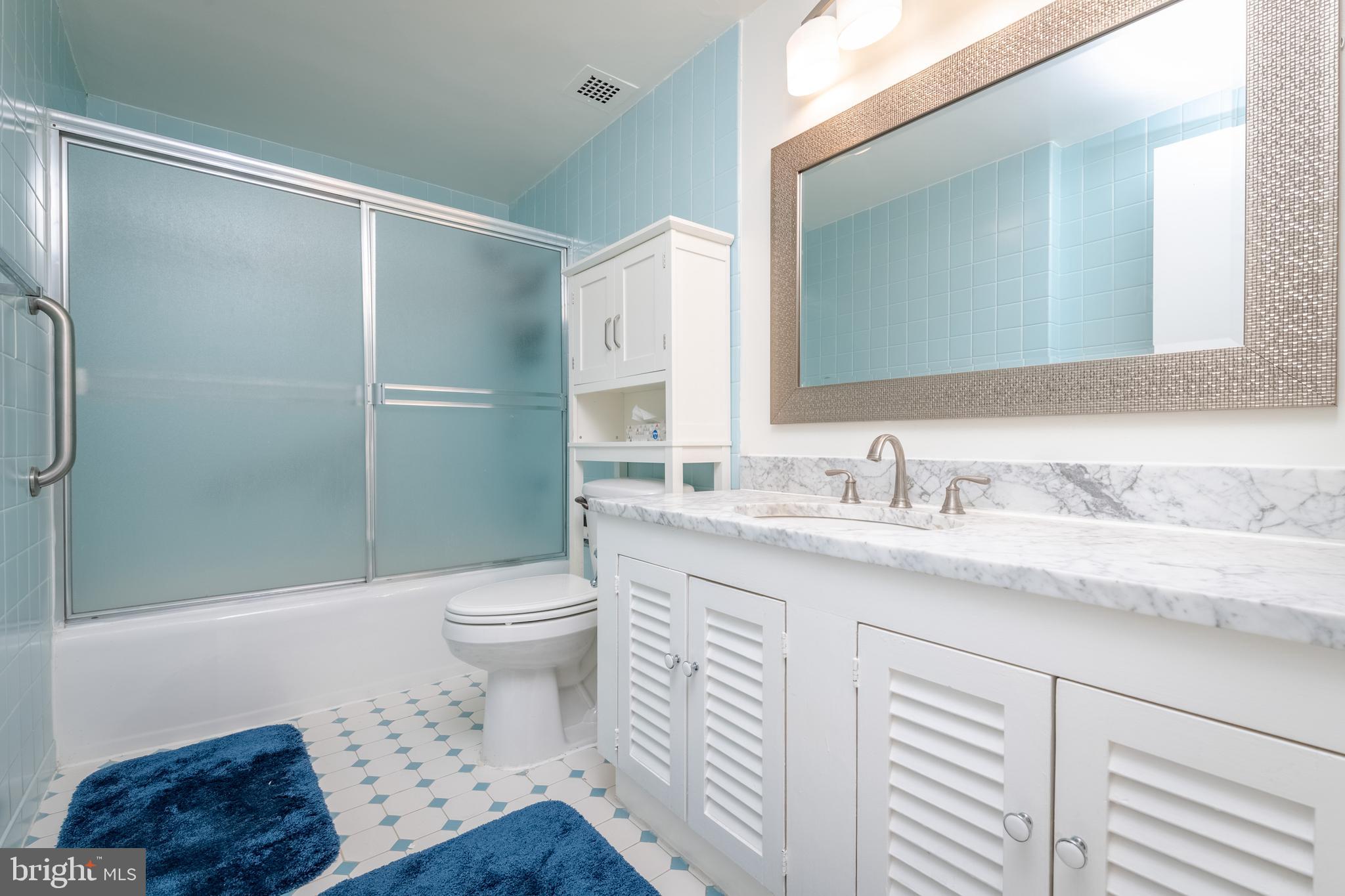 PARK TOWERS WEST - Residential