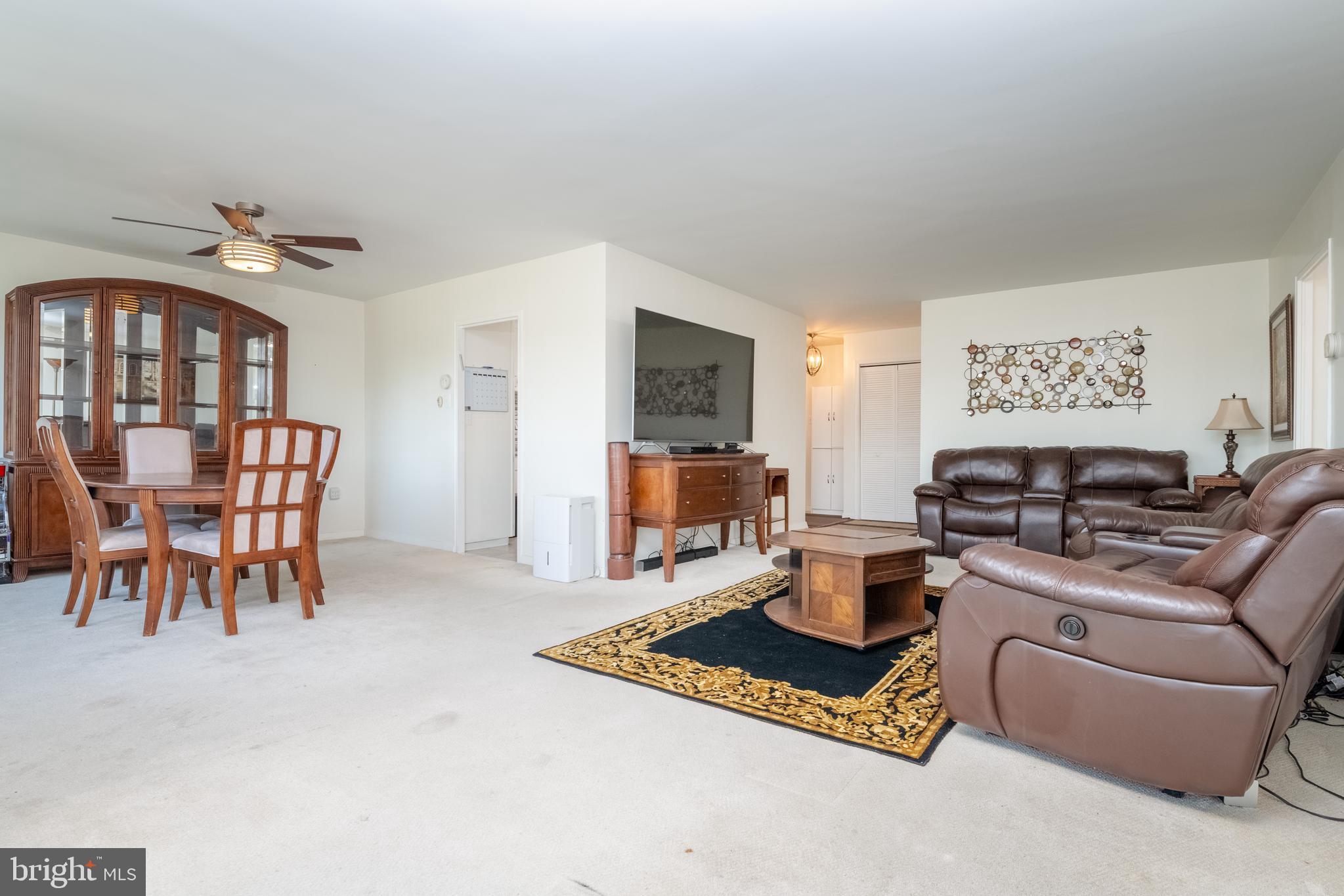 PARK TOWERS WEST - Residential