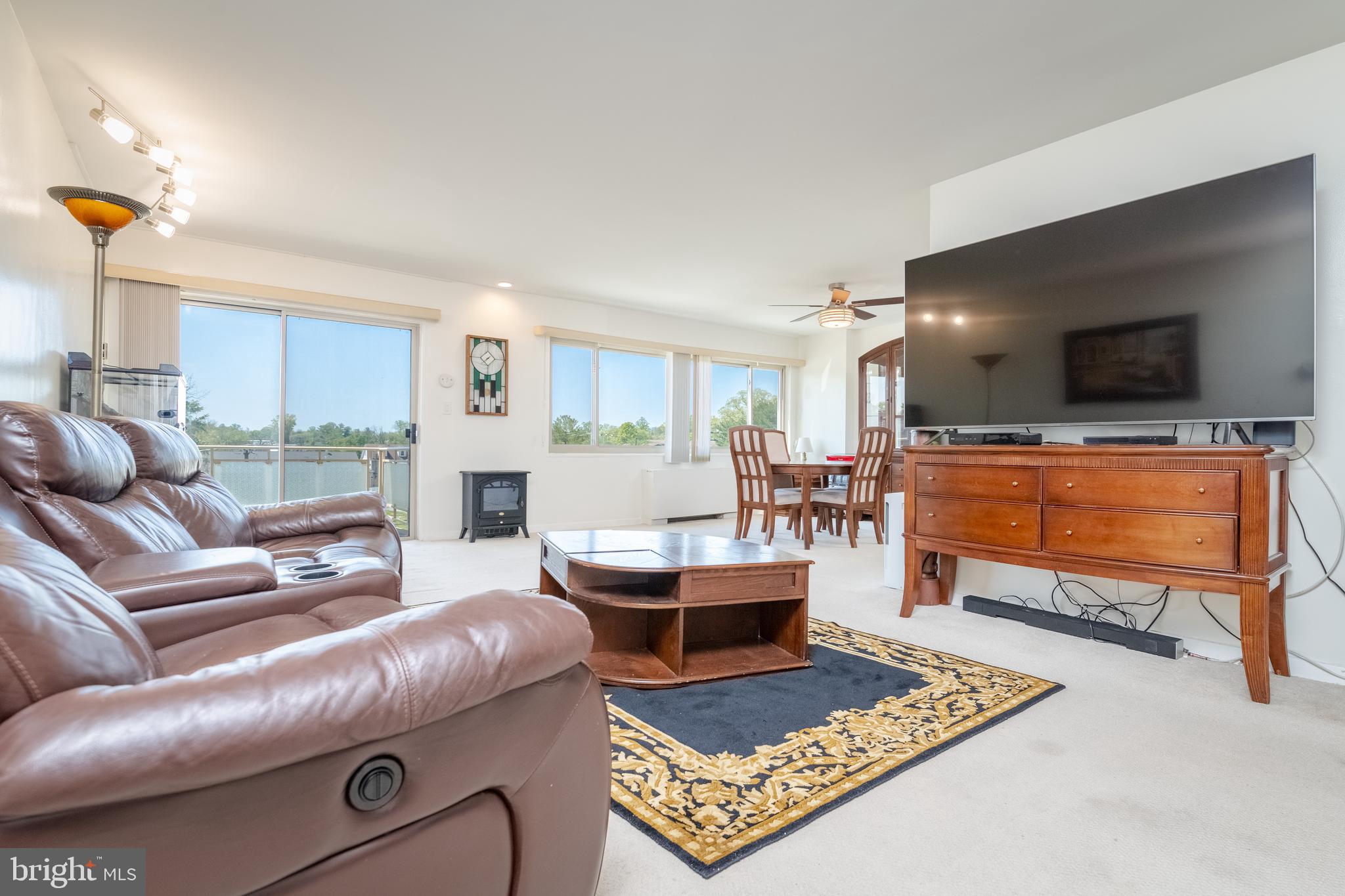 PARK TOWERS WEST - Residential