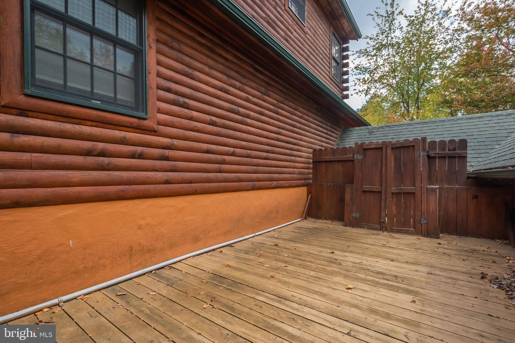 THE PINNACLE - Residential