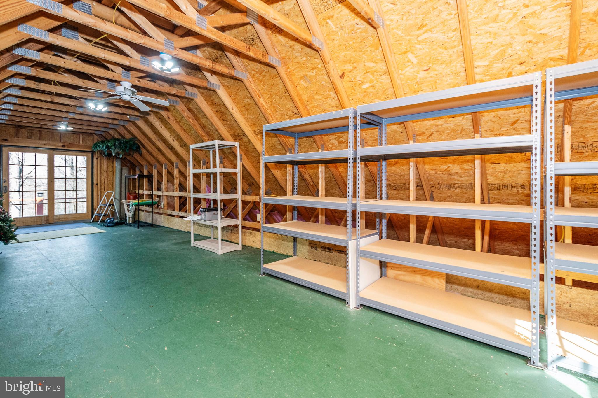 THE PINNACLE - Residential