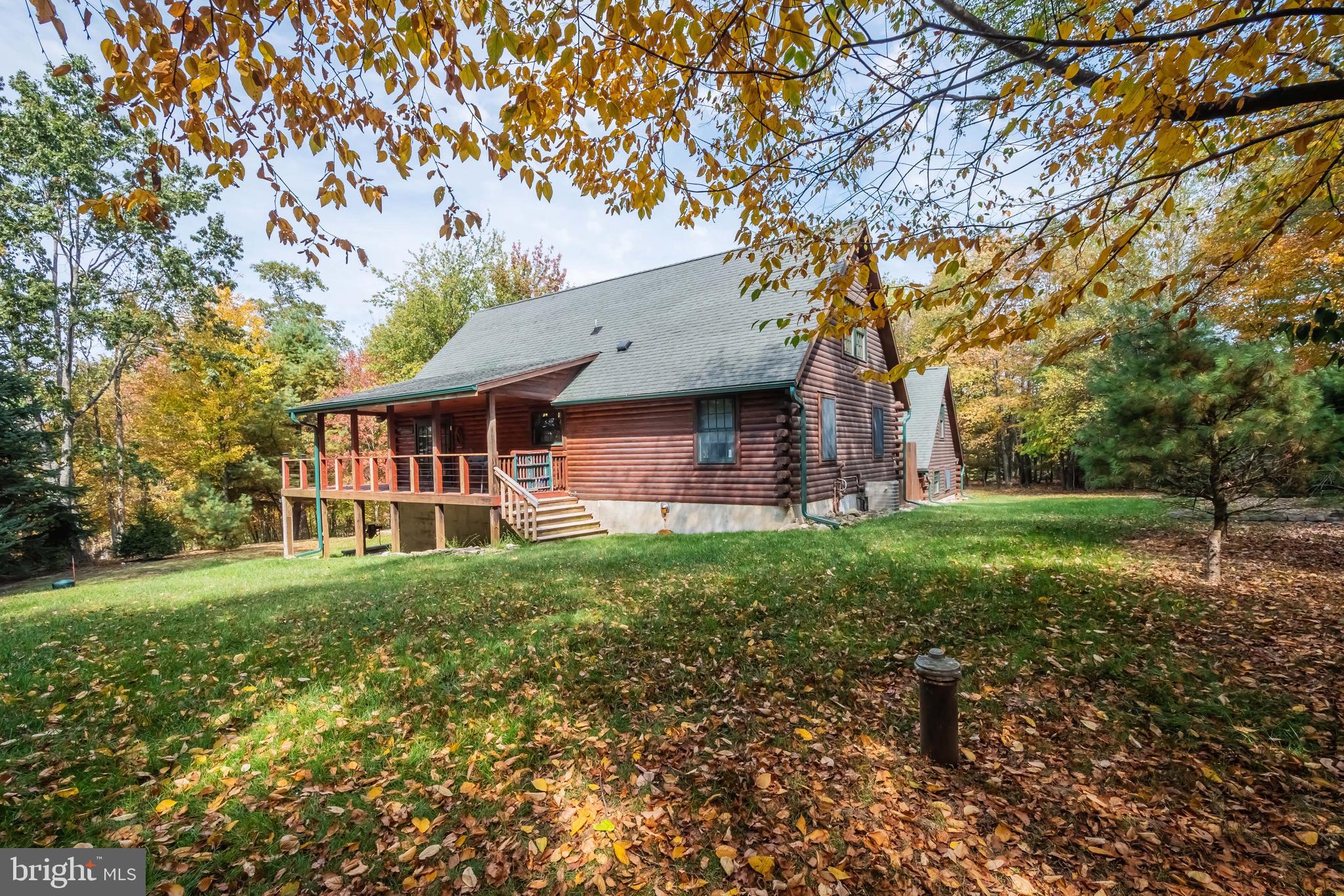 THE PINNACLE - Residential