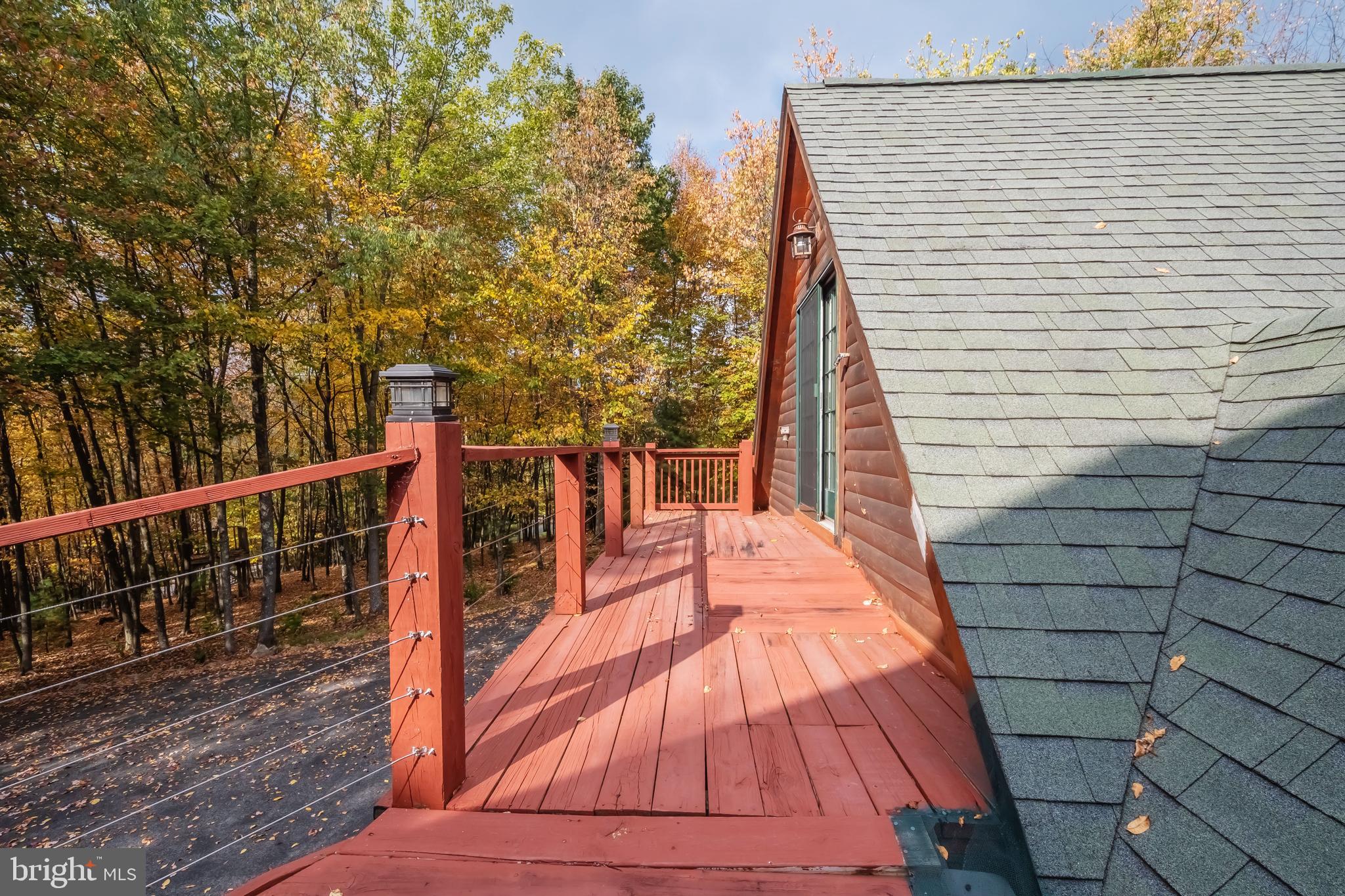 THE PINNACLE - Residential