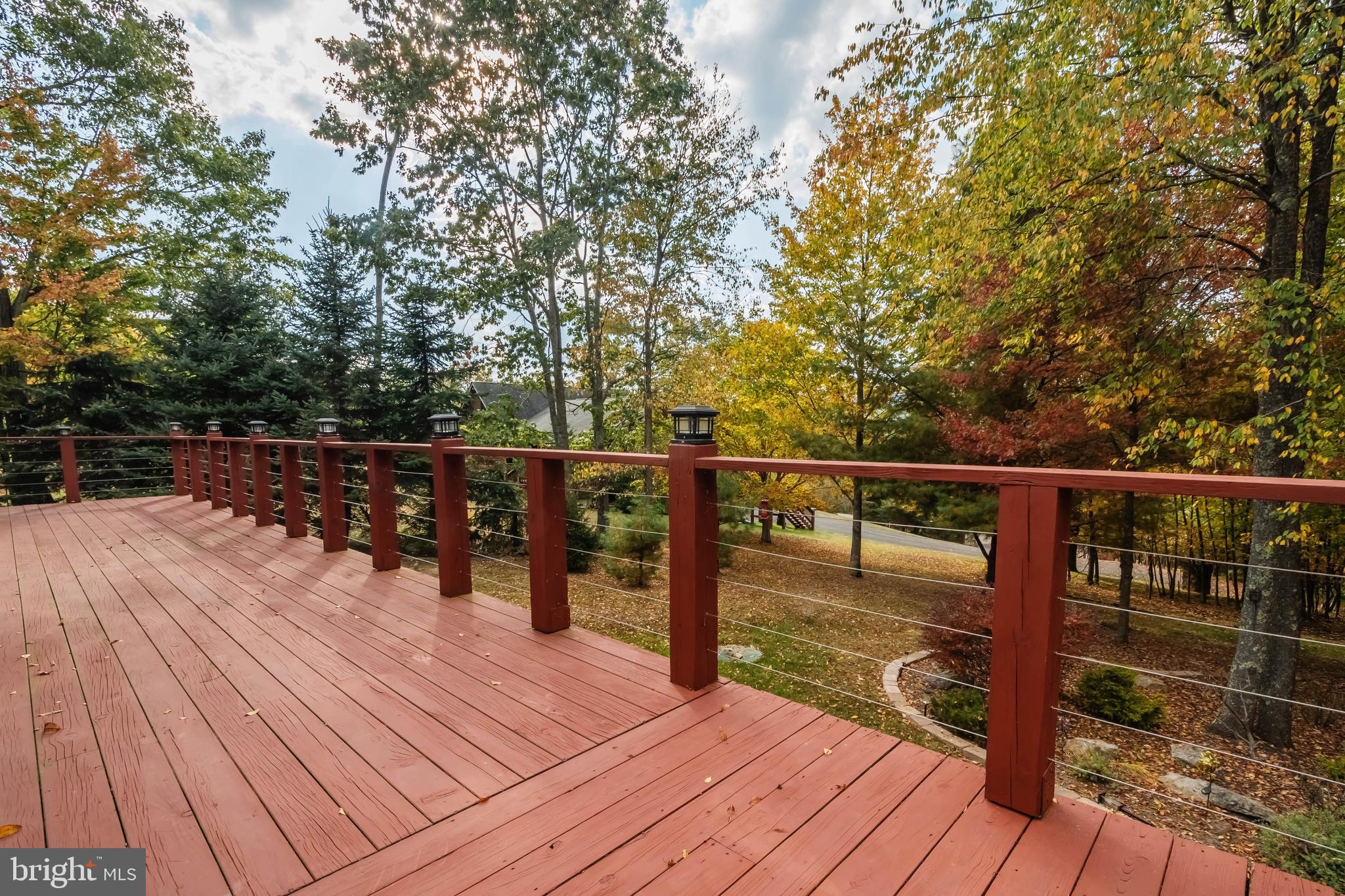 THE PINNACLE - Residential