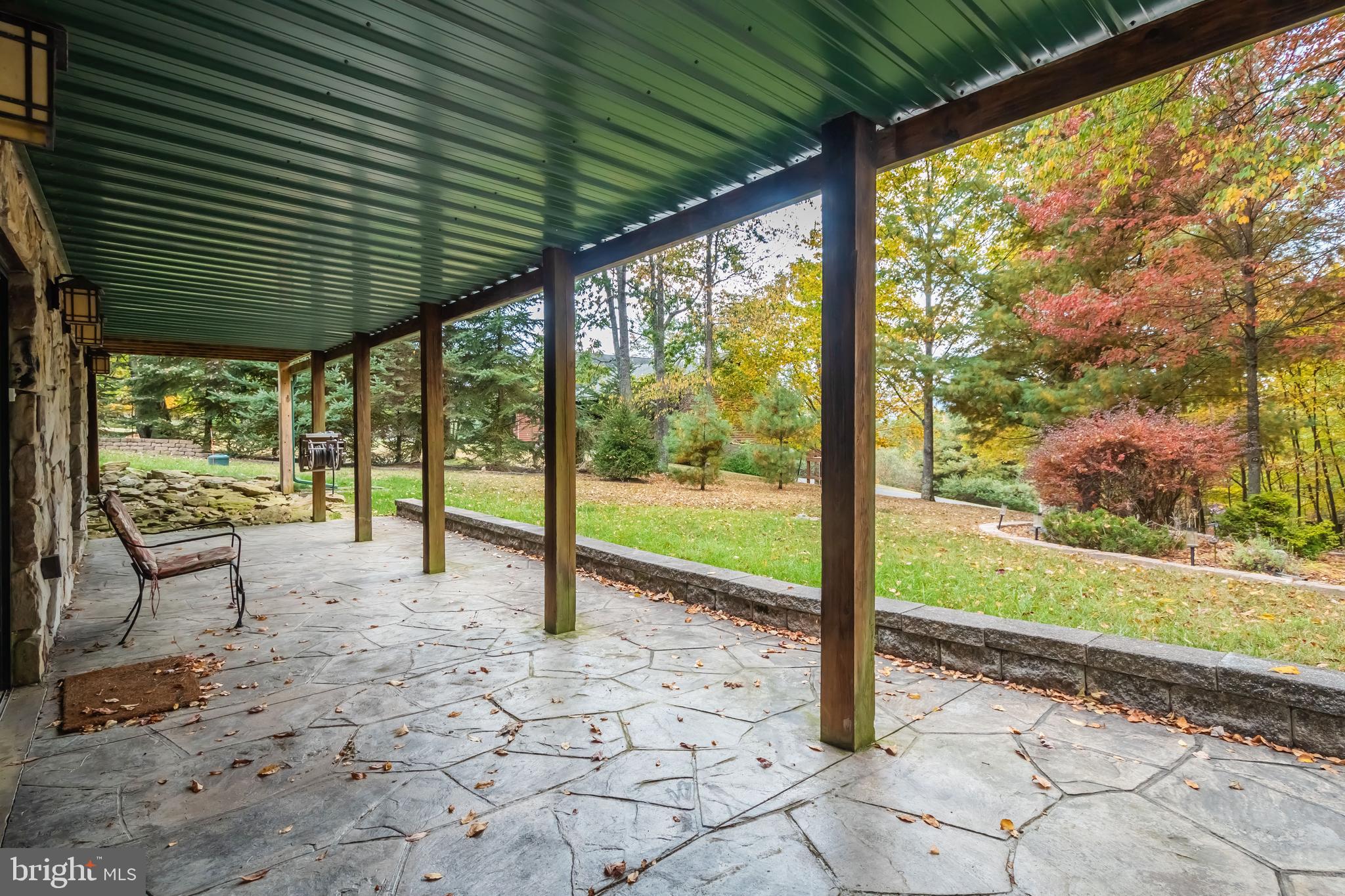 THE PINNACLE - Residential