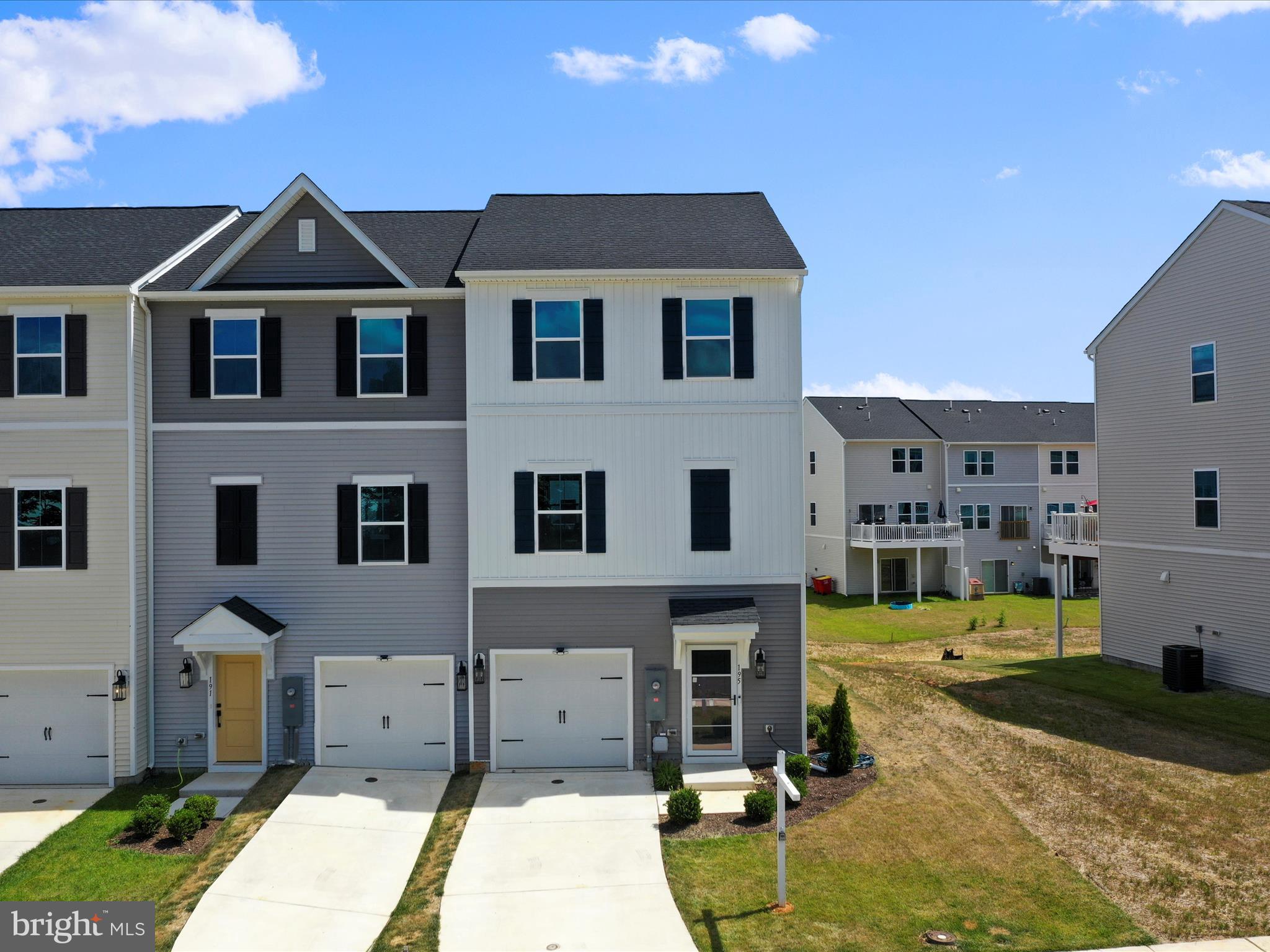 LIBERTY RUN - Residential