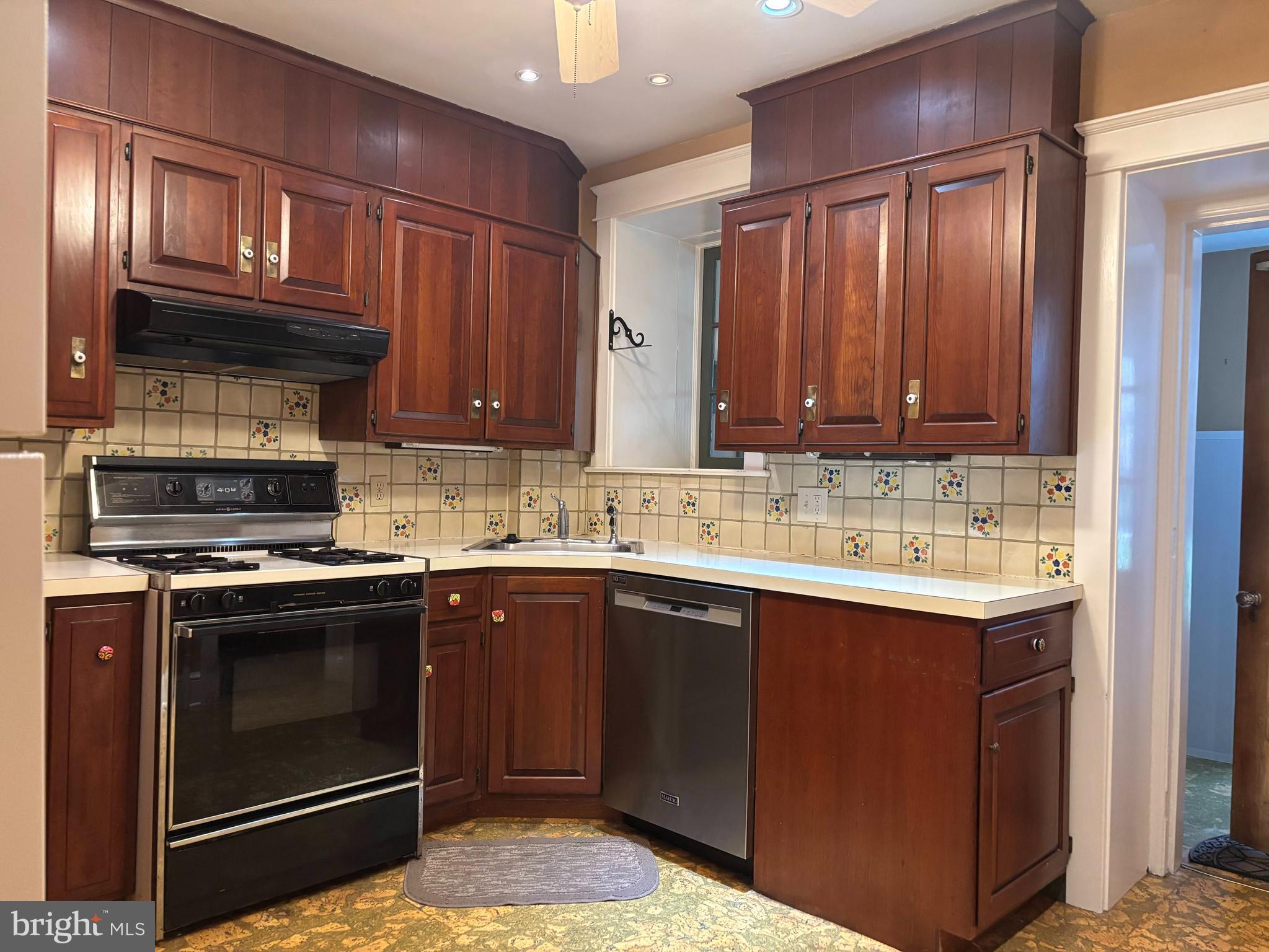 LANCASTER TWP - Residential Lease