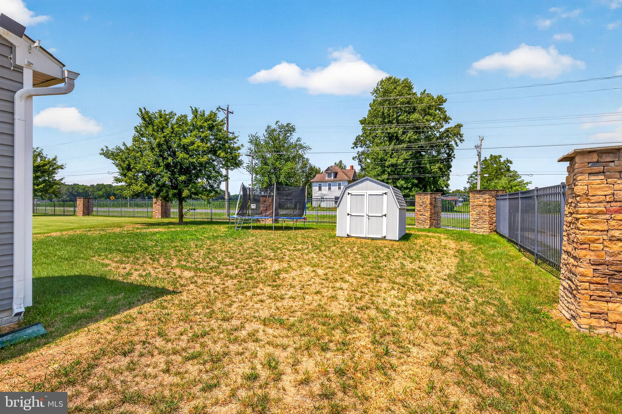 102 POND VIEW LANE