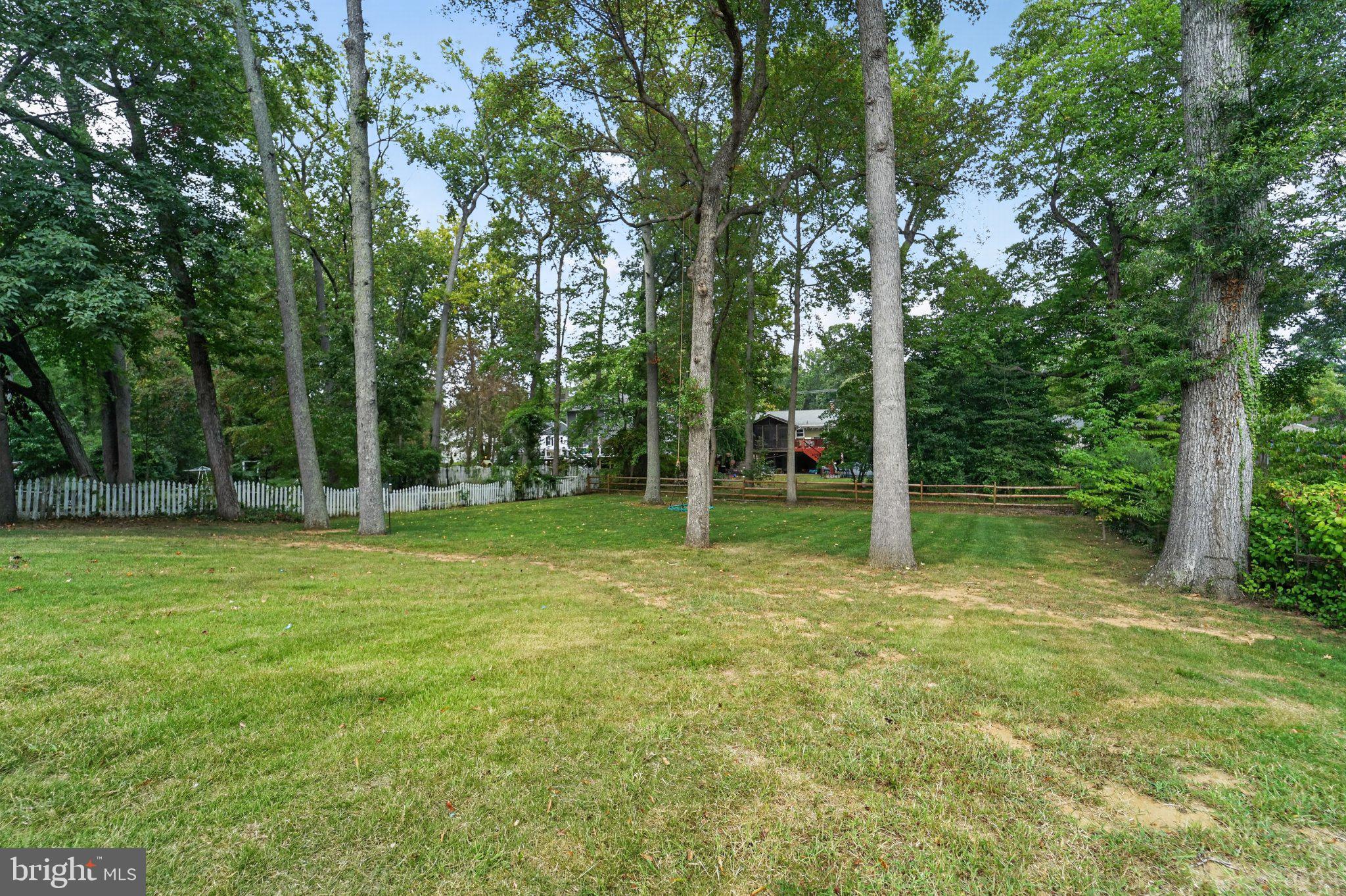 327 BEACH DRIVE