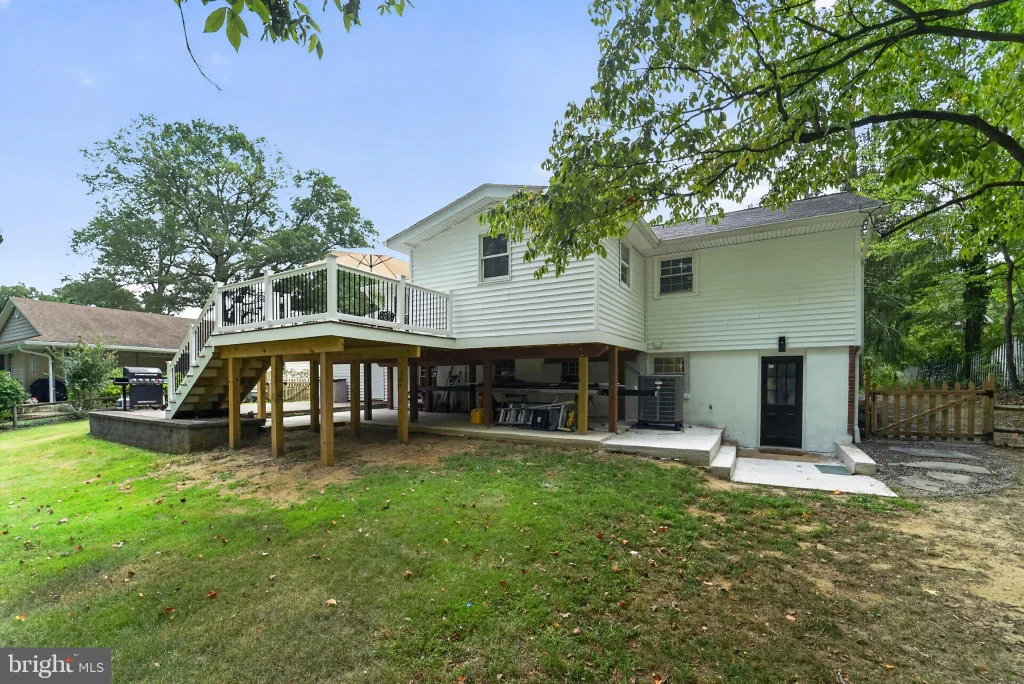327 Beach Drive, Annapolis, MD 21403