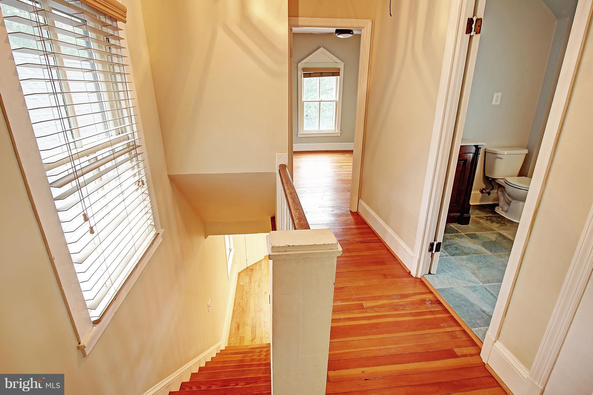 GLYNDON PARK - Residential