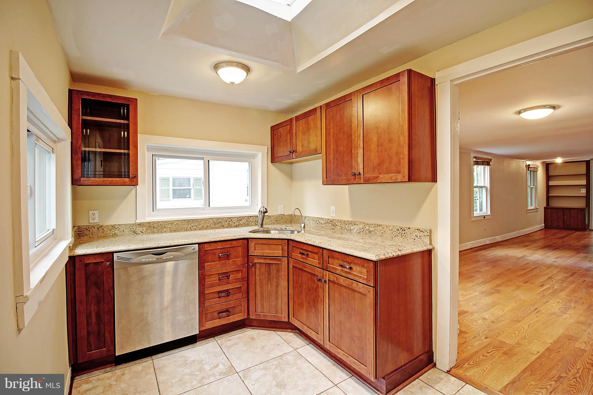 GLYNDON PARK - Residential