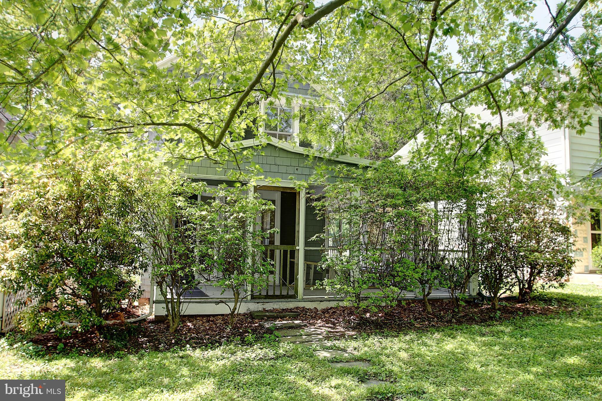 GLYNDON PARK - Residential