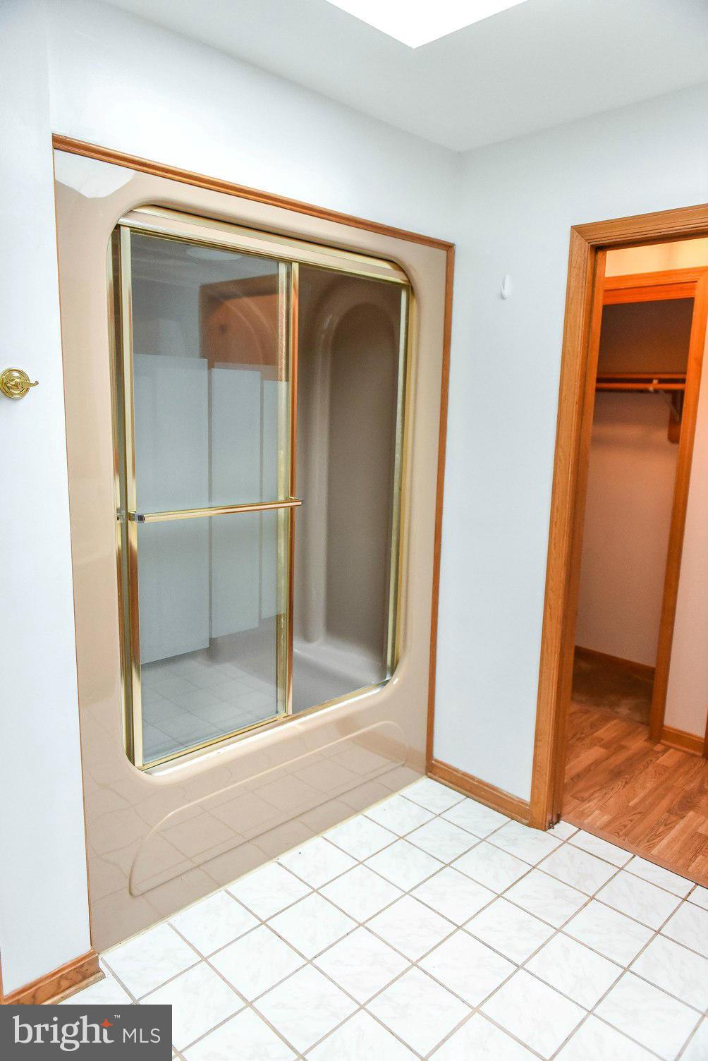 TOWN CREEK - Residential