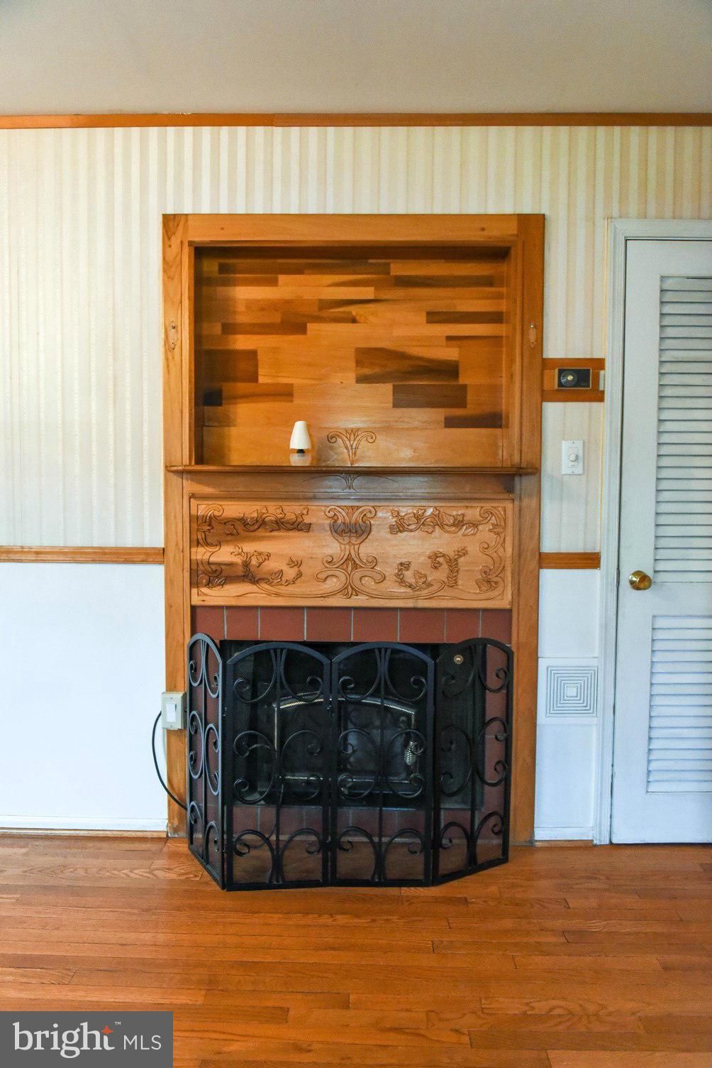 TOWN CREEK - Residential