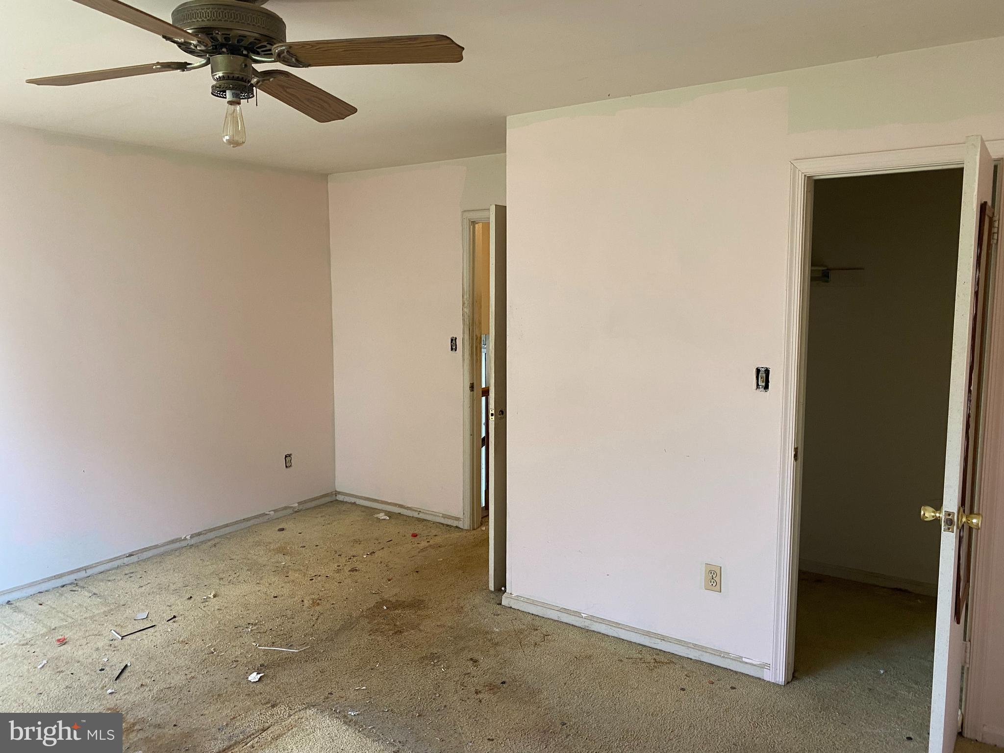 BERKLEY ESTATES - Residential