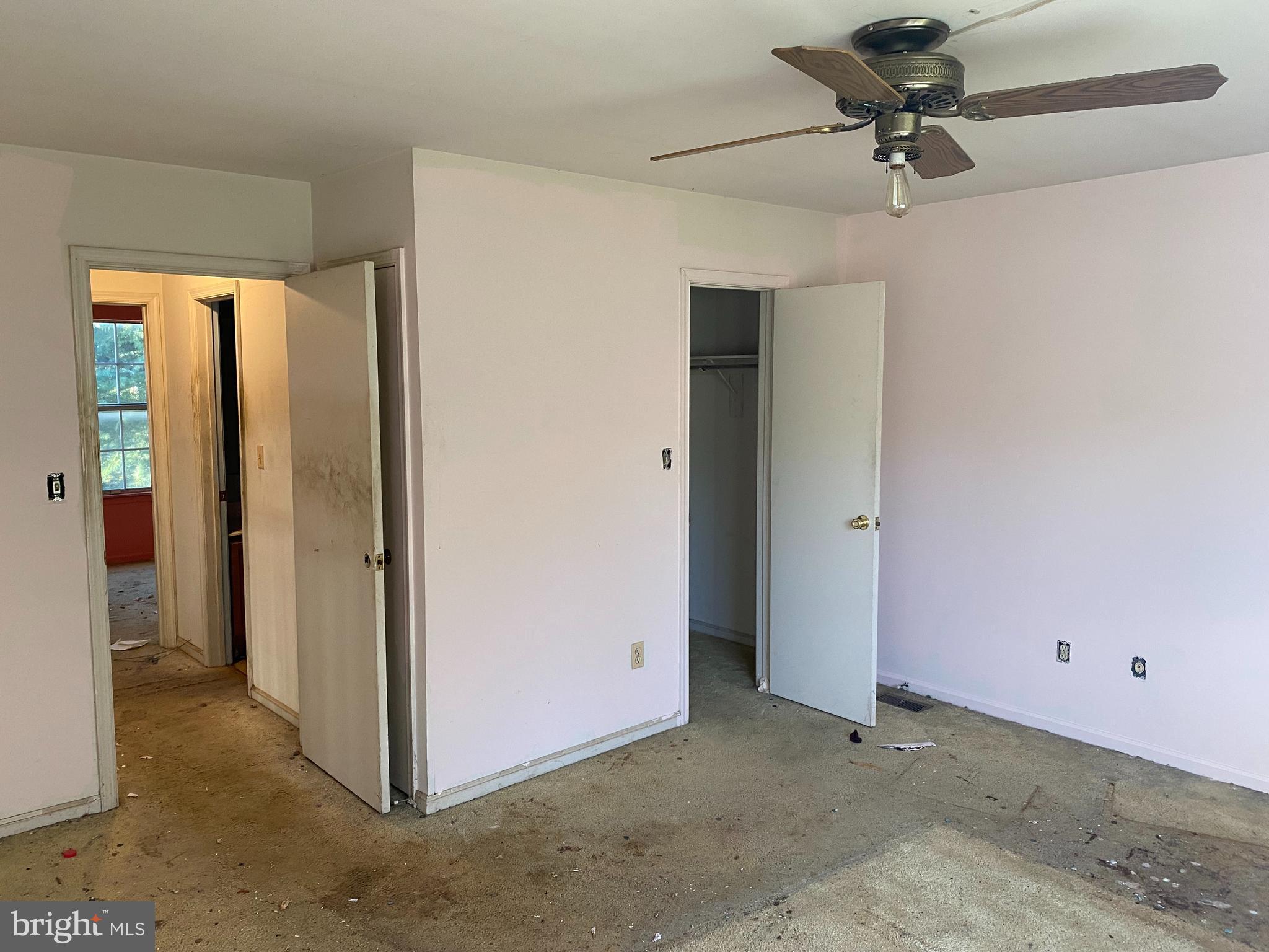 BERKLEY ESTATES - Residential