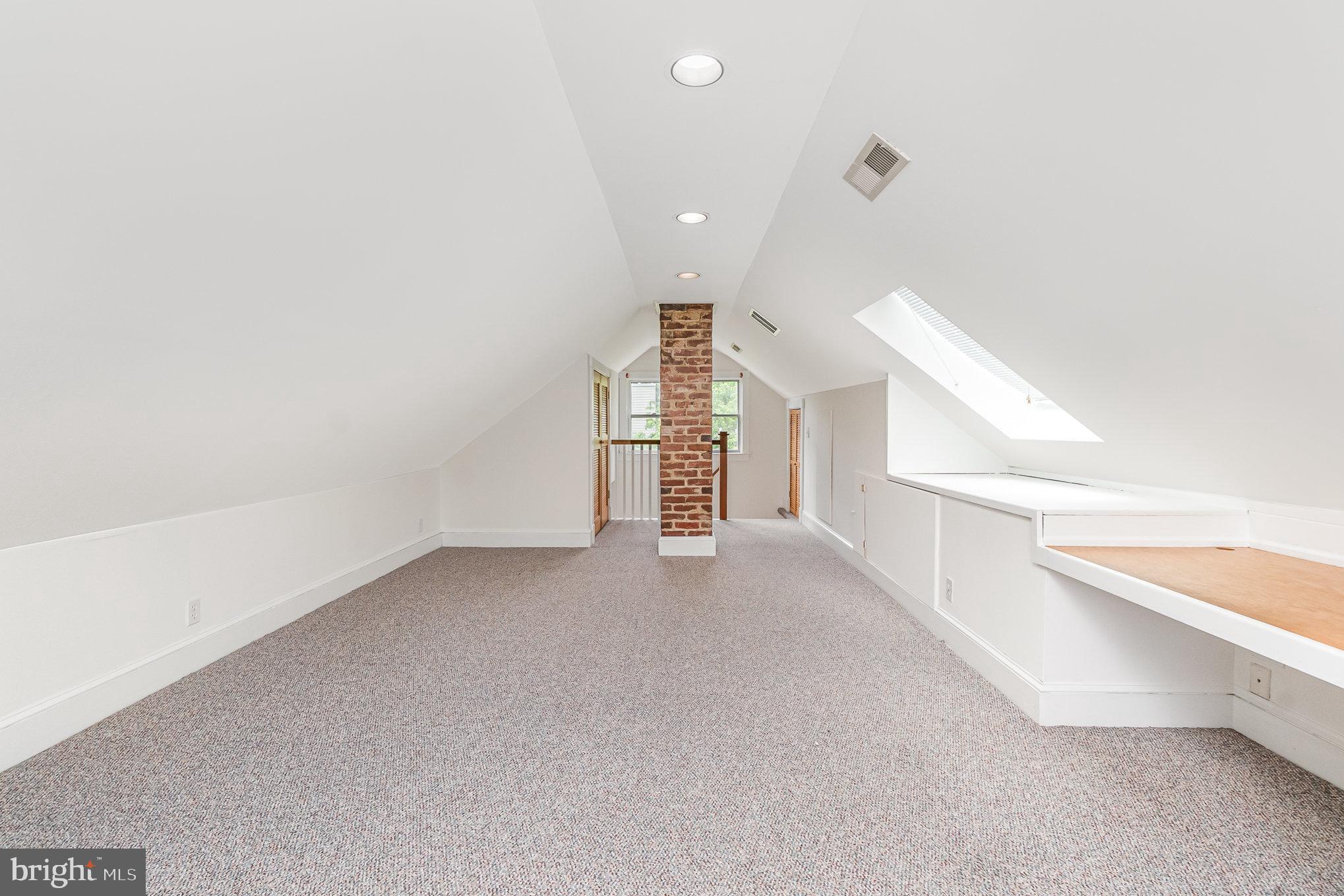 RUXTON - Residential