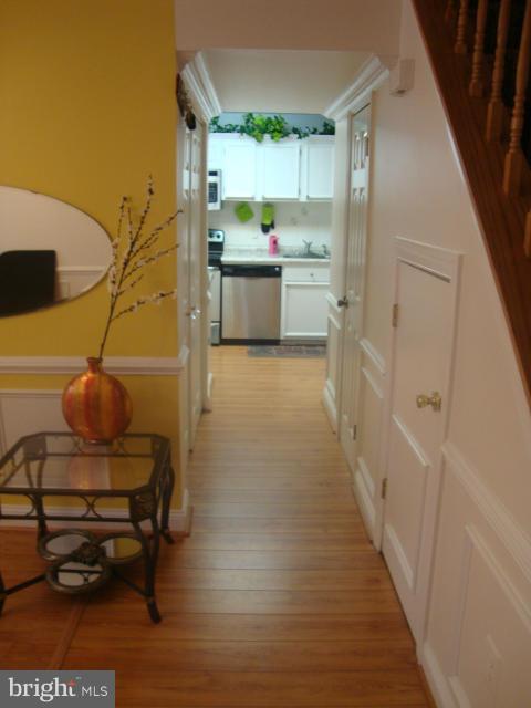 BURKE CENTRE - Residential