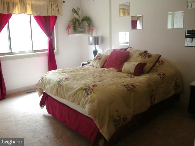 BURKE CENTRE - Residential