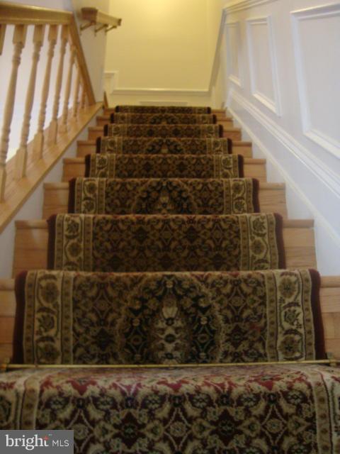 BURKE CENTRE - Residential