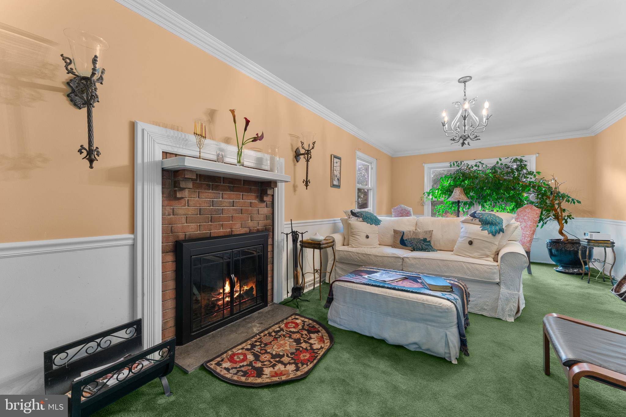 FOXHILLS - Residential