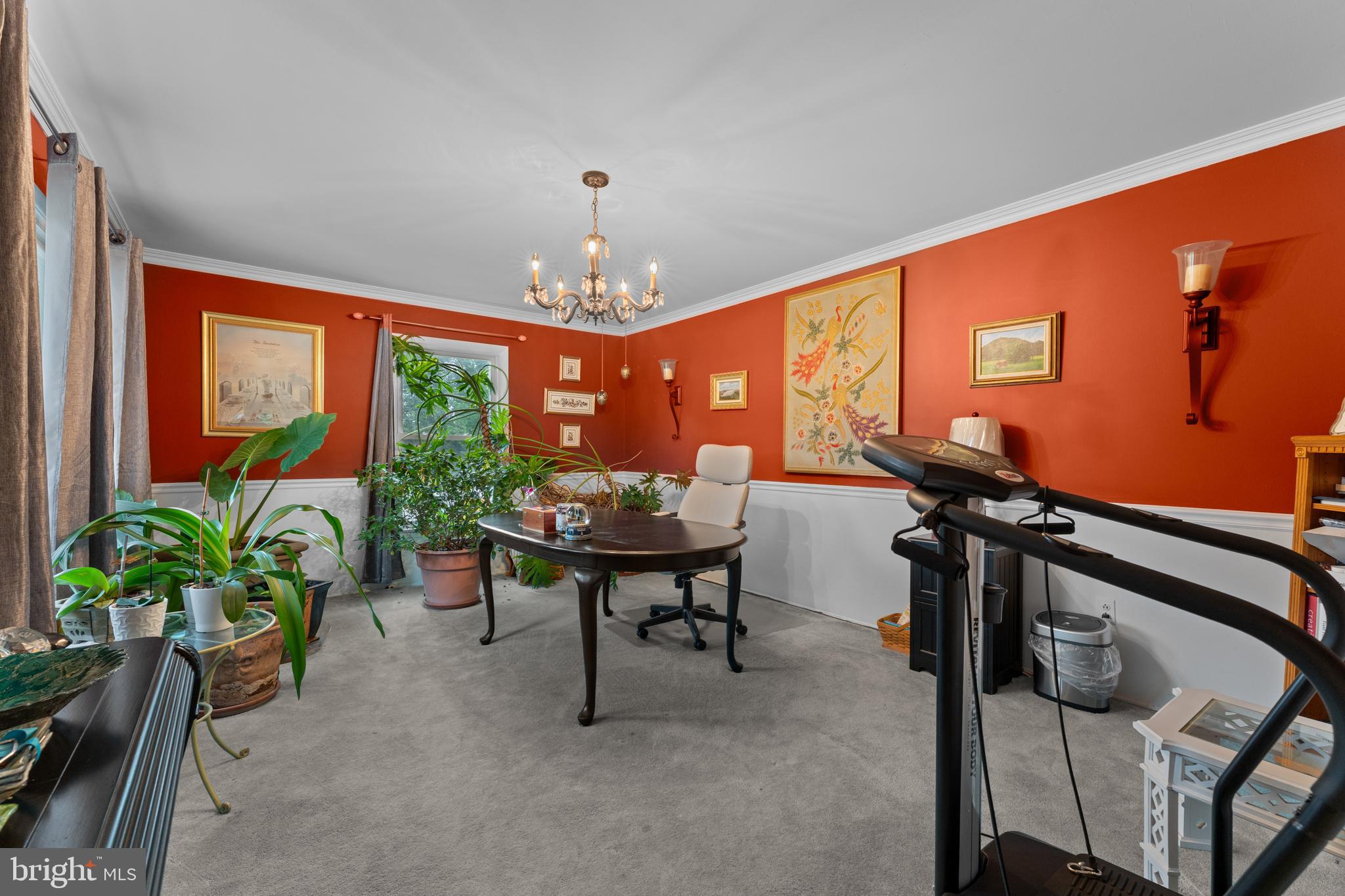 FOXHILLS - Residential