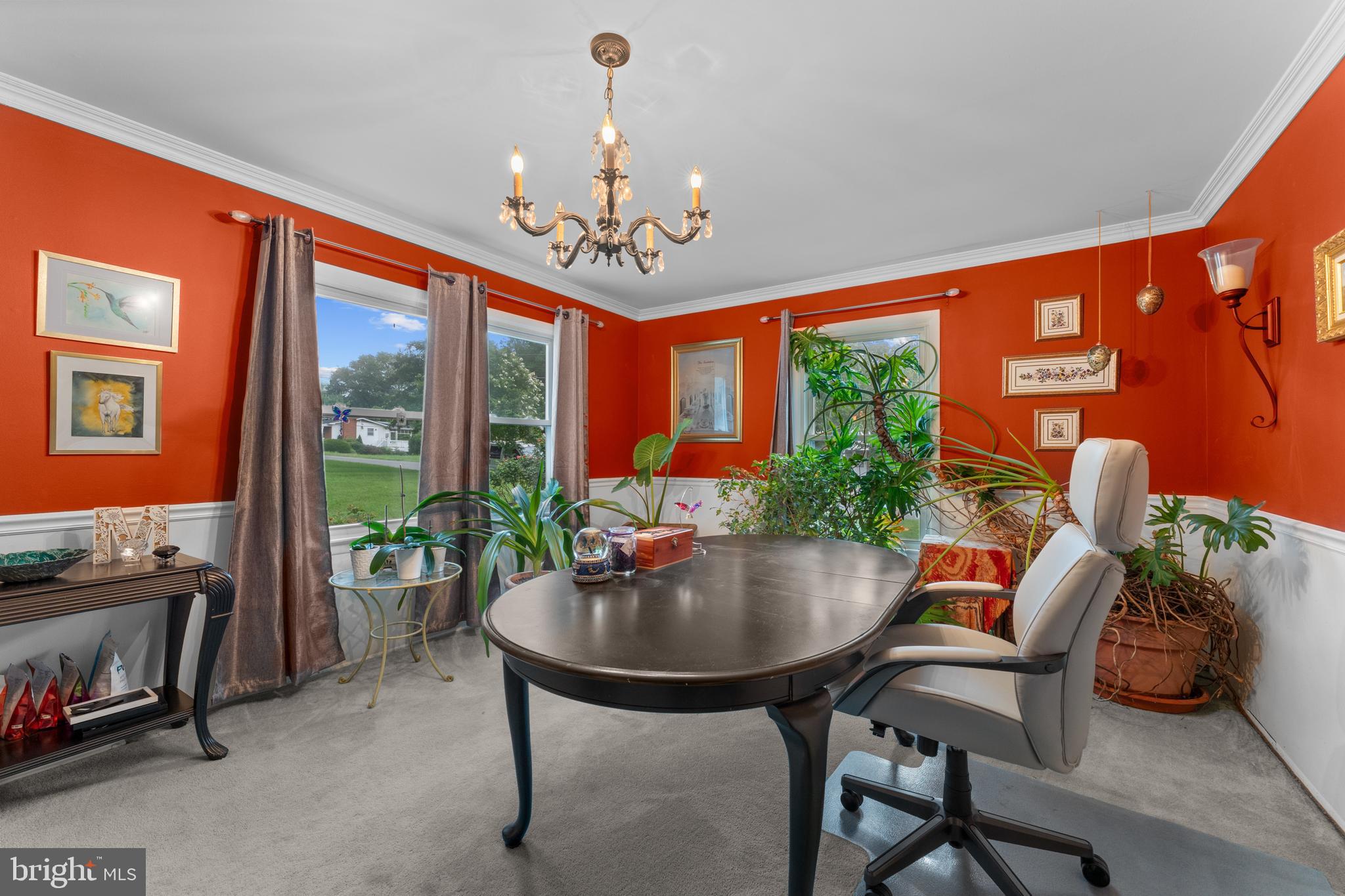 FOXHILLS - Residential