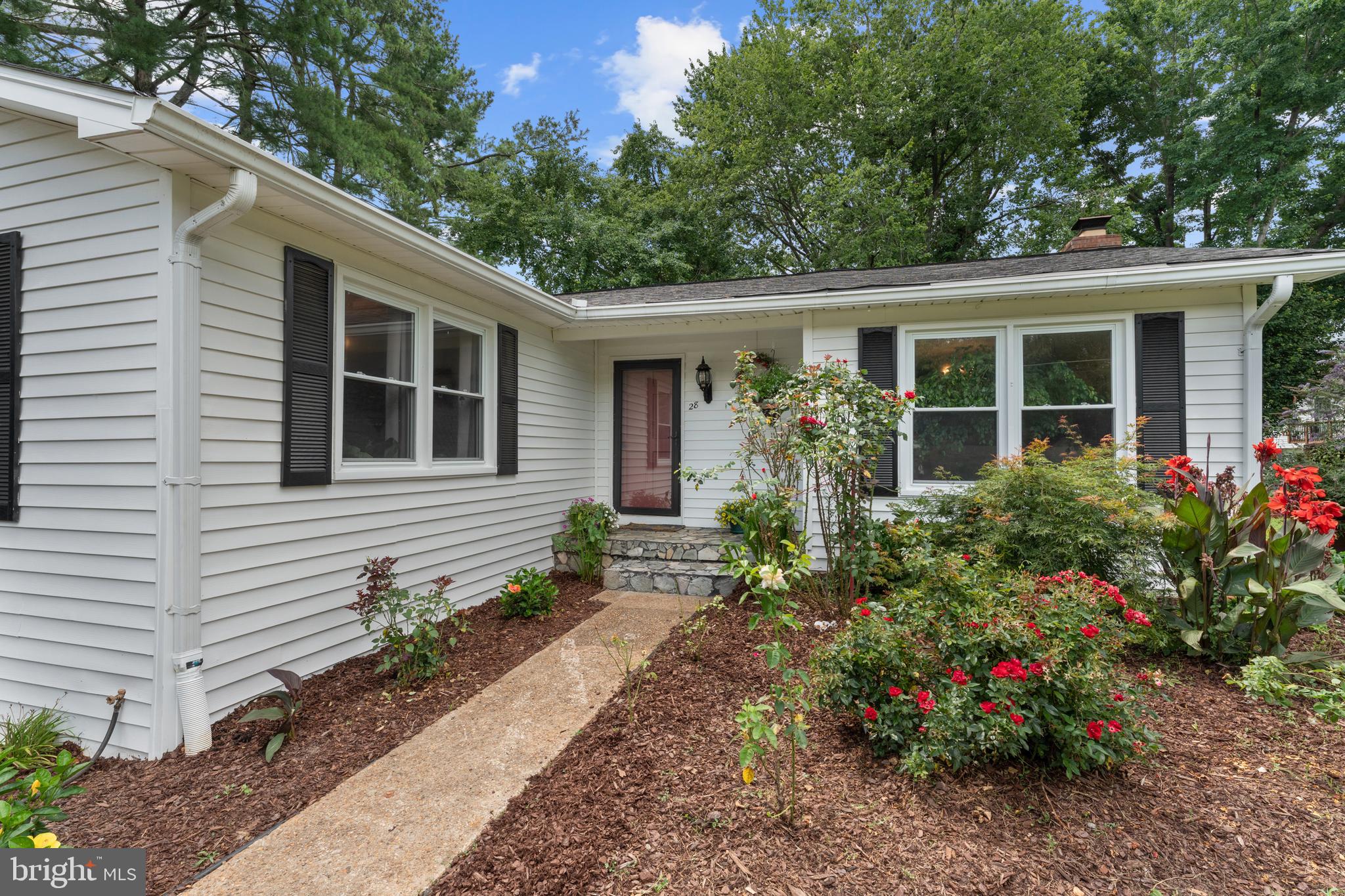 FOXHILLS - Residential