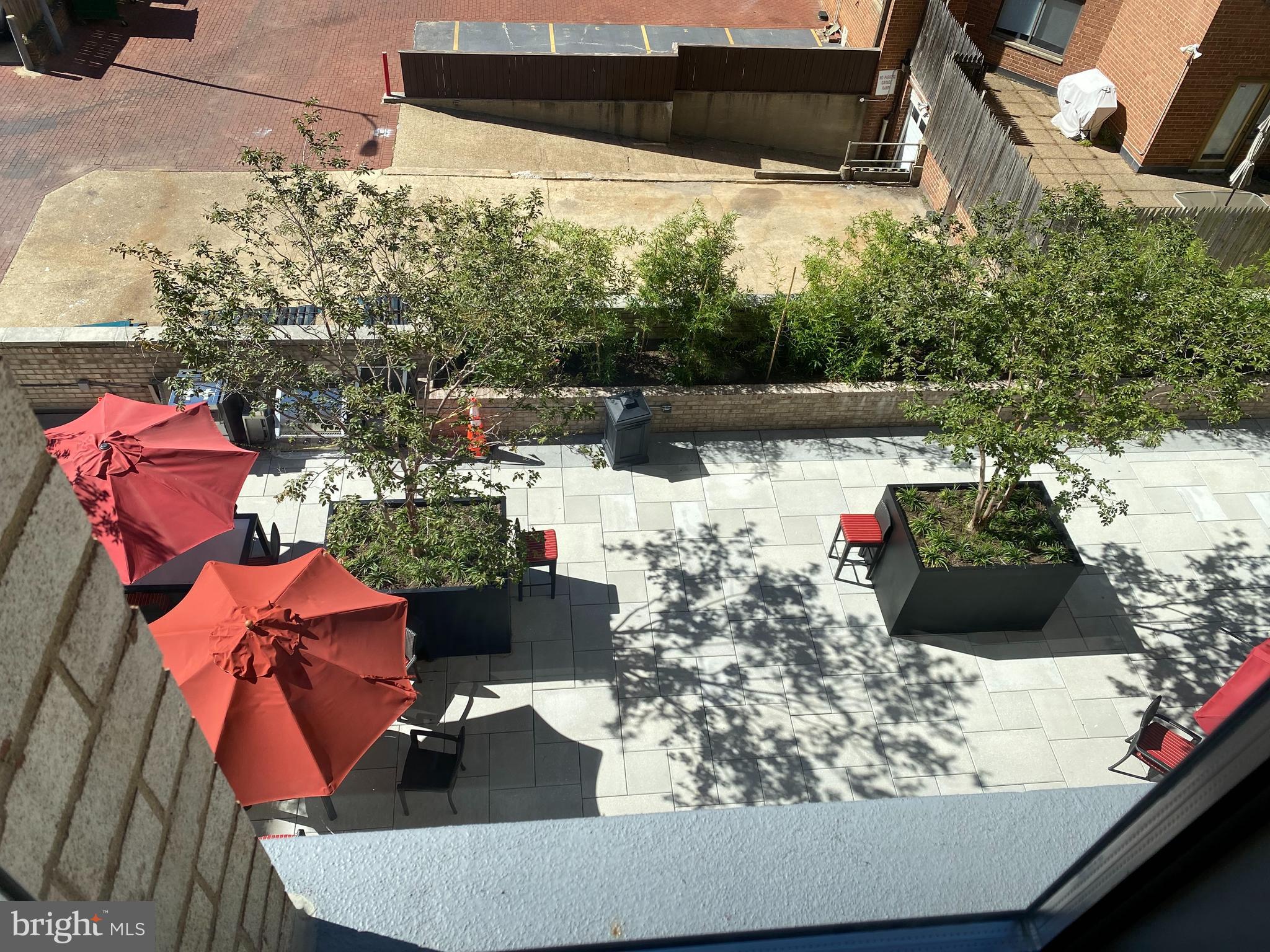 950 25TH STREET NW 811N