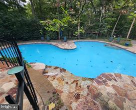 COOLFONT MOUNTAINSIDE - Residential