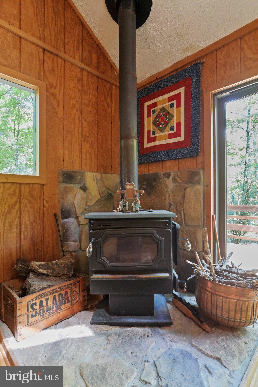 COOLFONT MOUNTAINSIDE - Residential