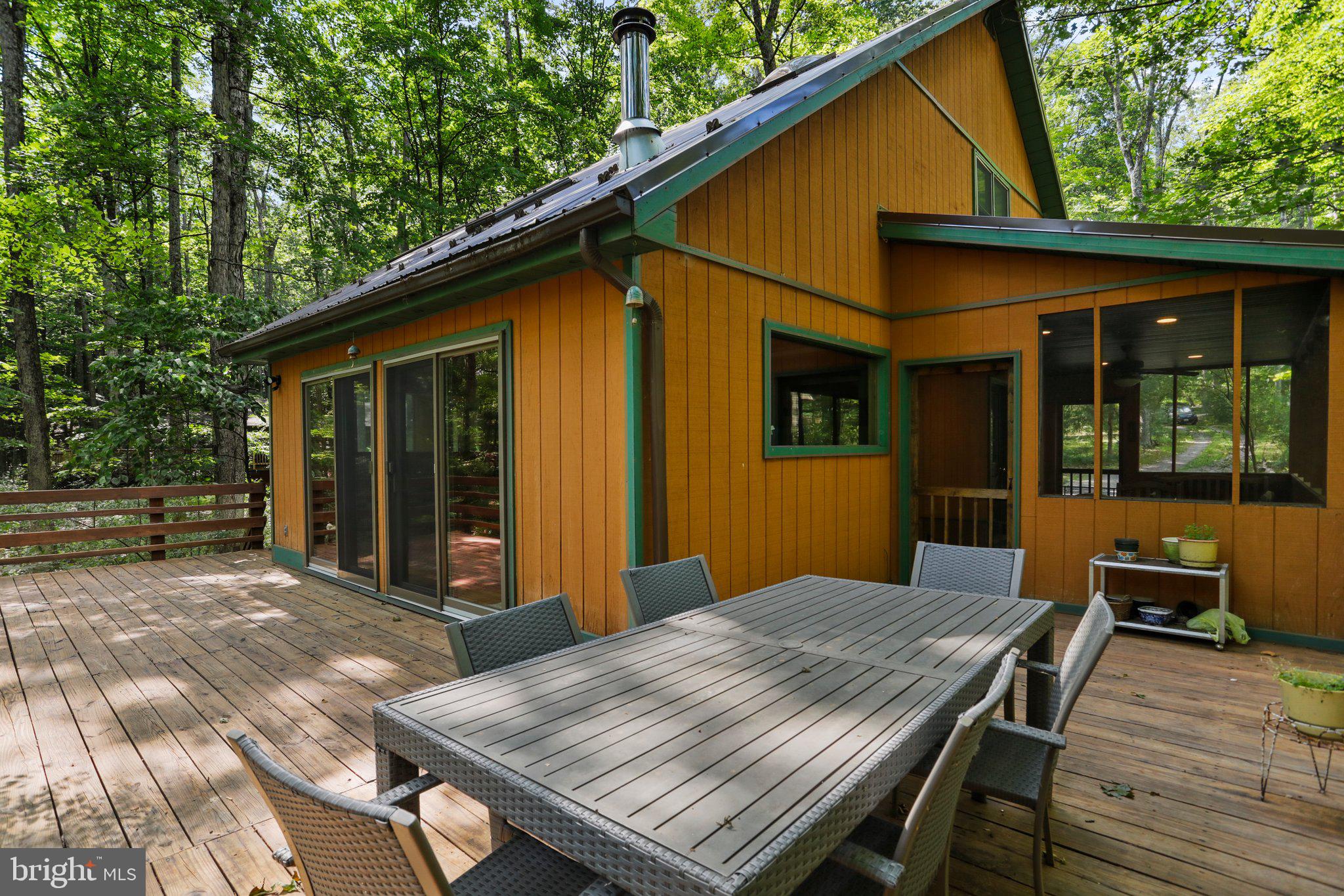 COOLFONT MOUNTAINSIDE - Residential