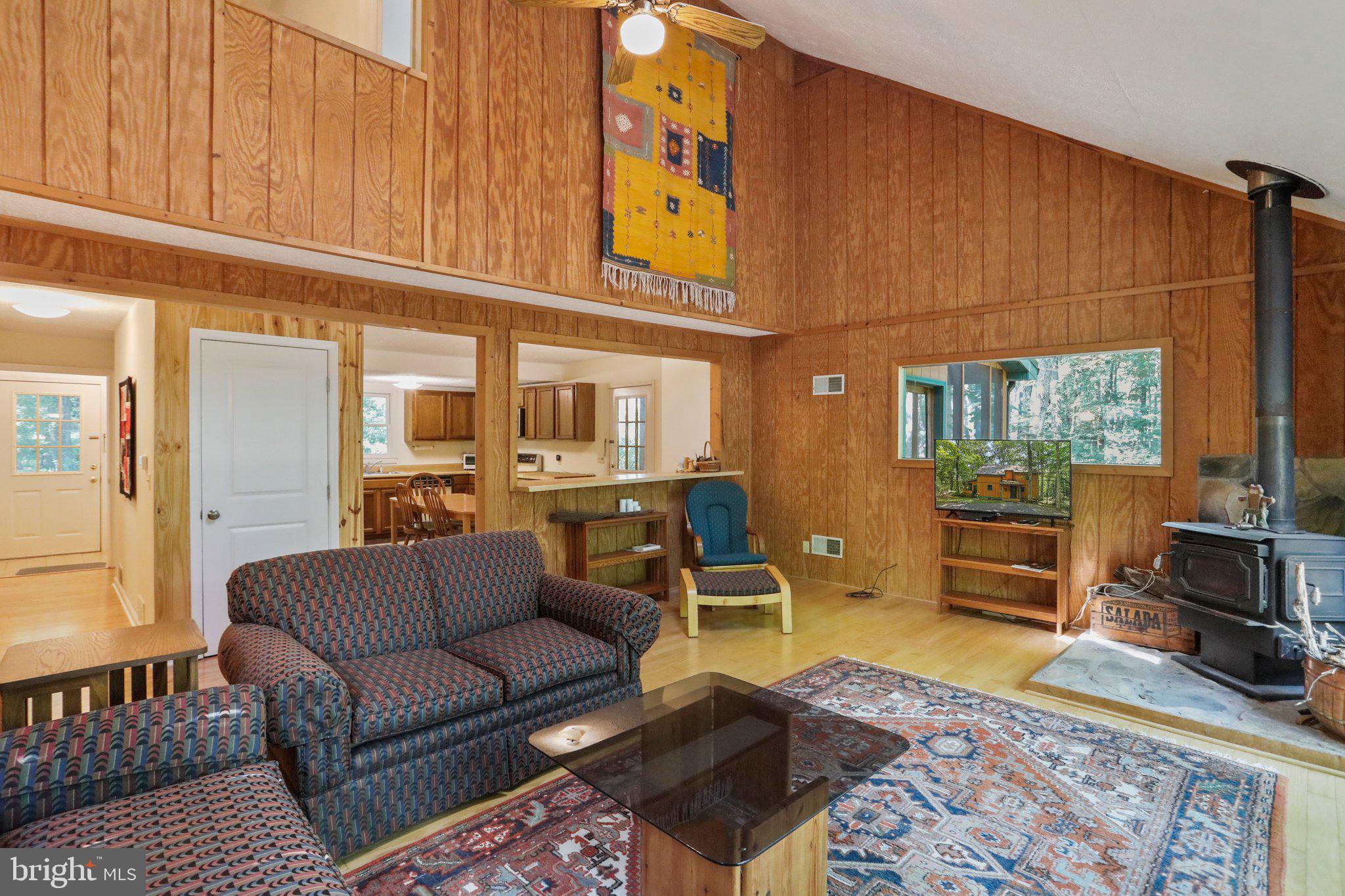 COOLFONT MOUNTAINSIDE - Residential