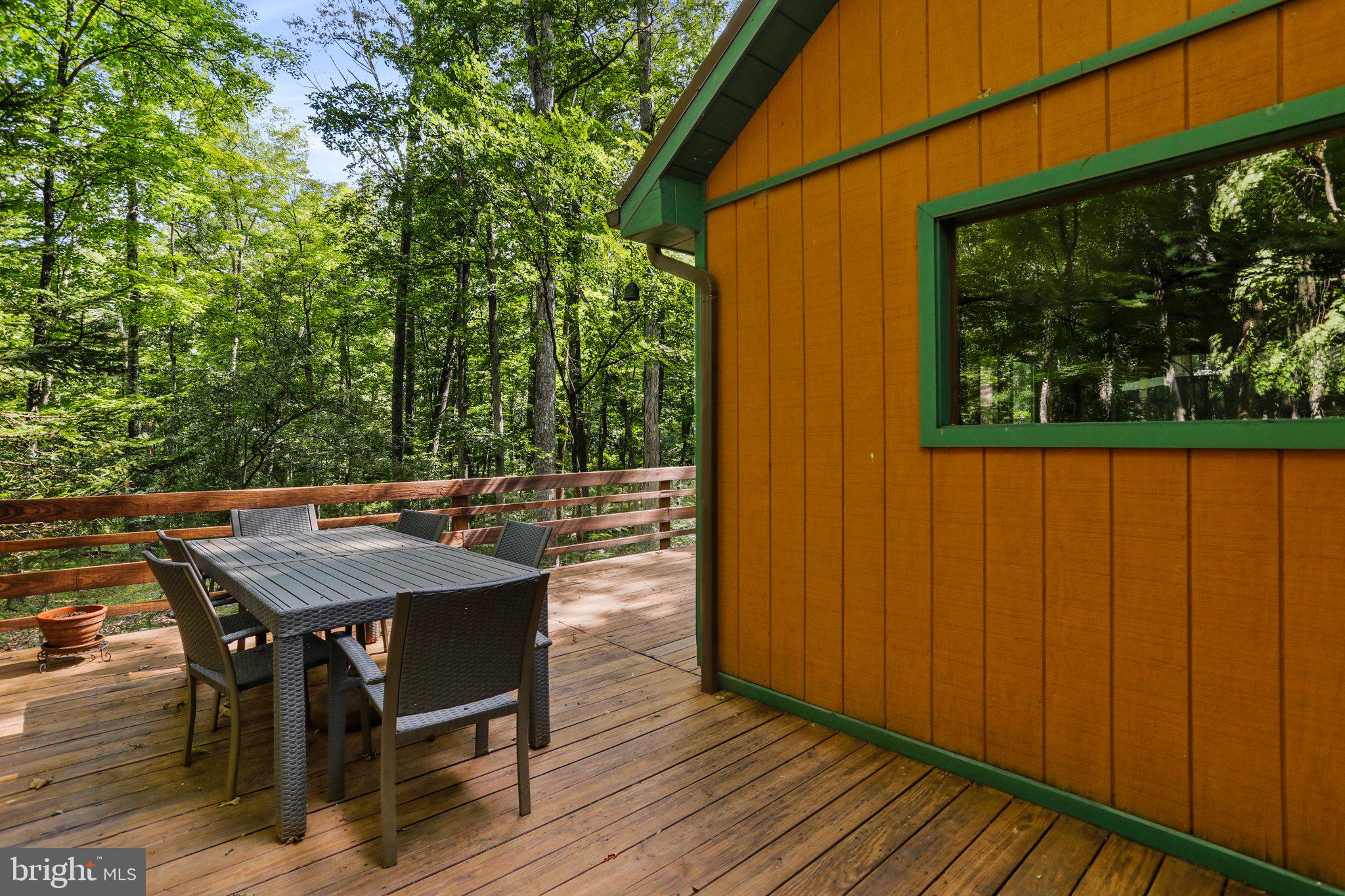 COOLFONT MOUNTAINSIDE - Residential