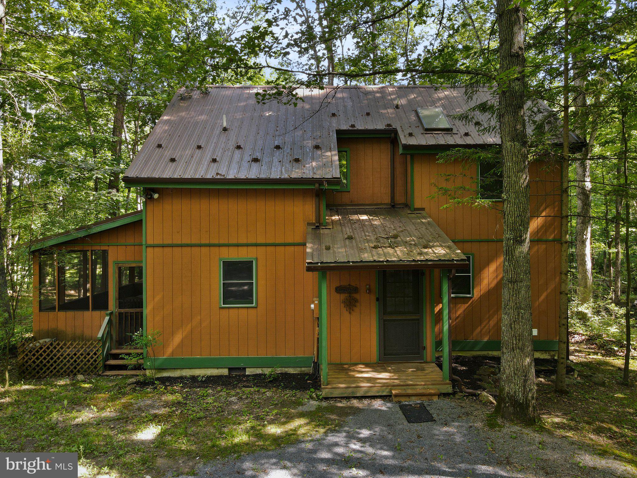 COOLFONT MOUNTAINSIDE - Residential